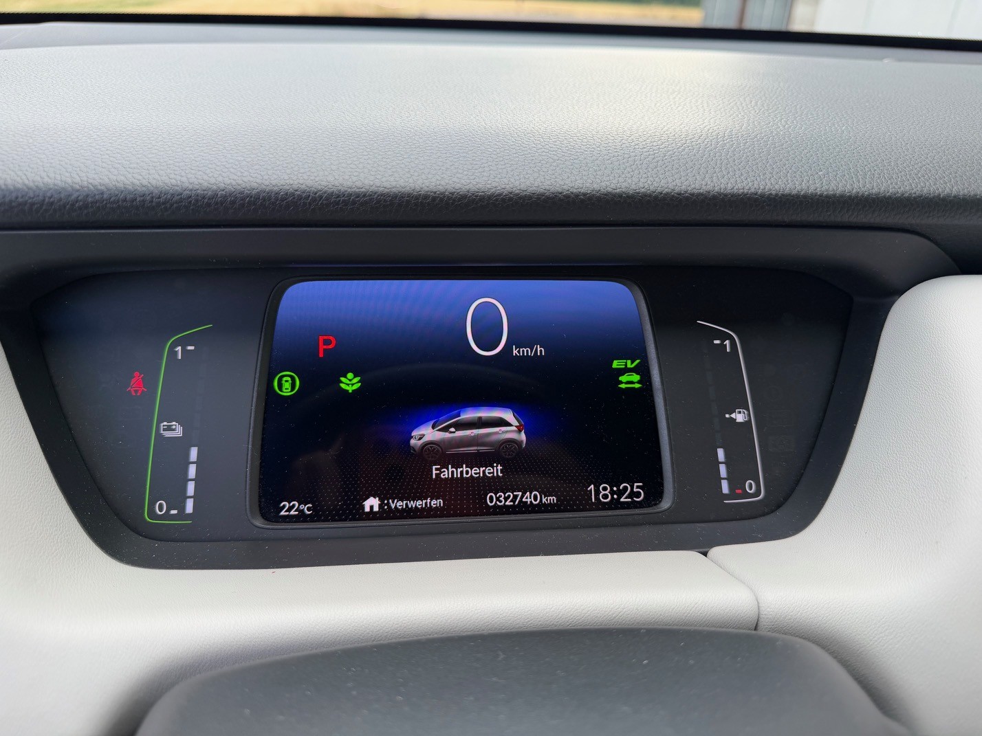 HONDA 1.5 i-MMD Executive-image-10