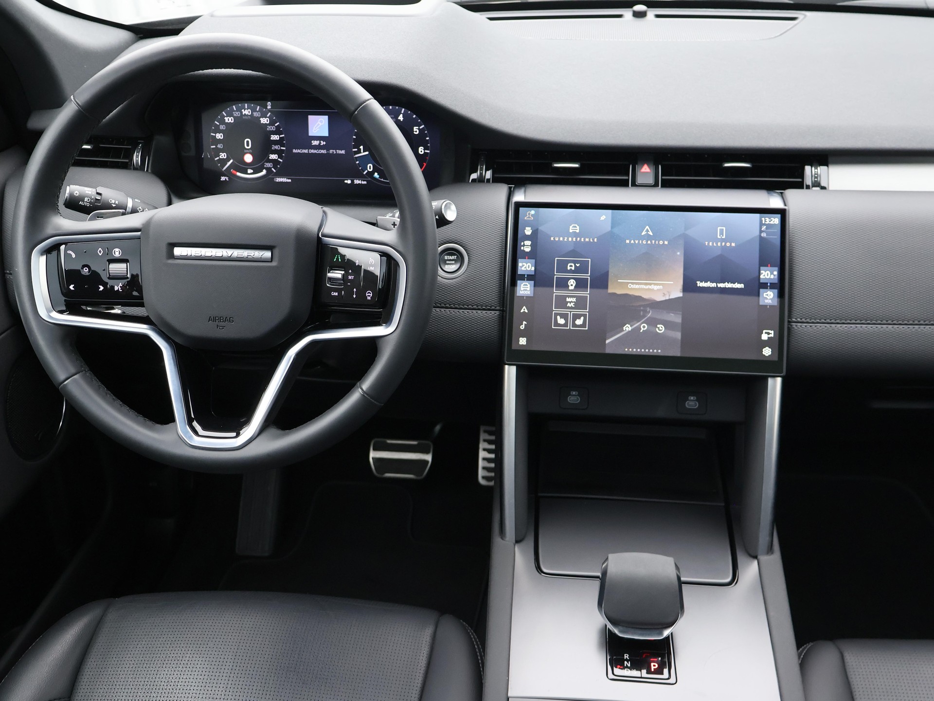 LAND ROVER Discovery Sport 2.0 I4 Dynamic SE 7P-image-6
