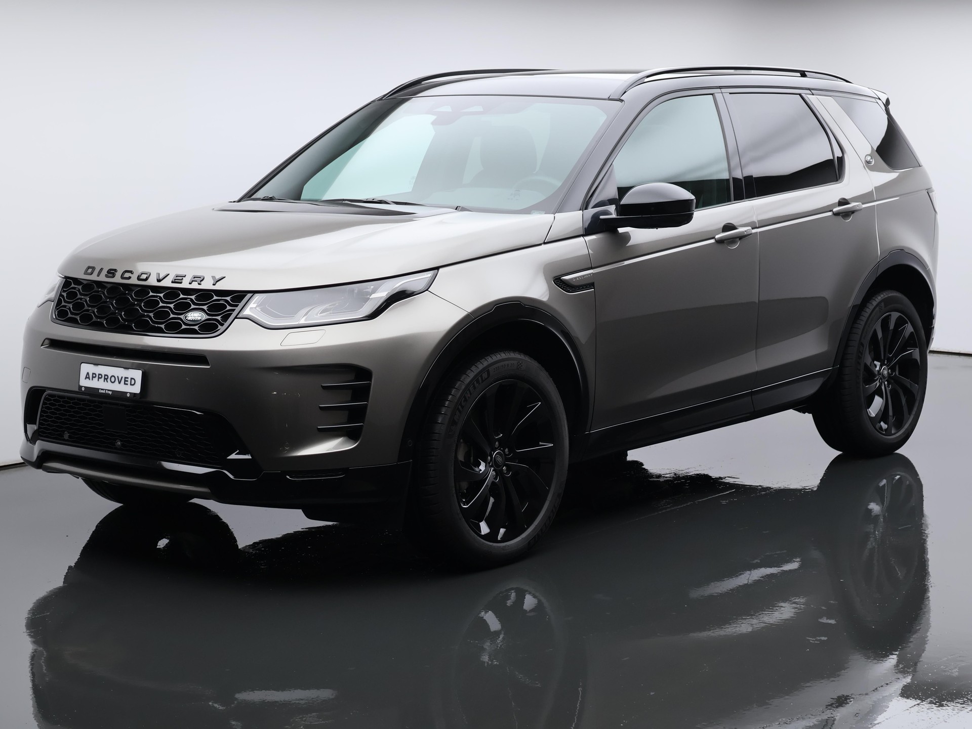 LAND ROVER Discovery Sport 2.0 I4 Dynamic SE 7P-image-0