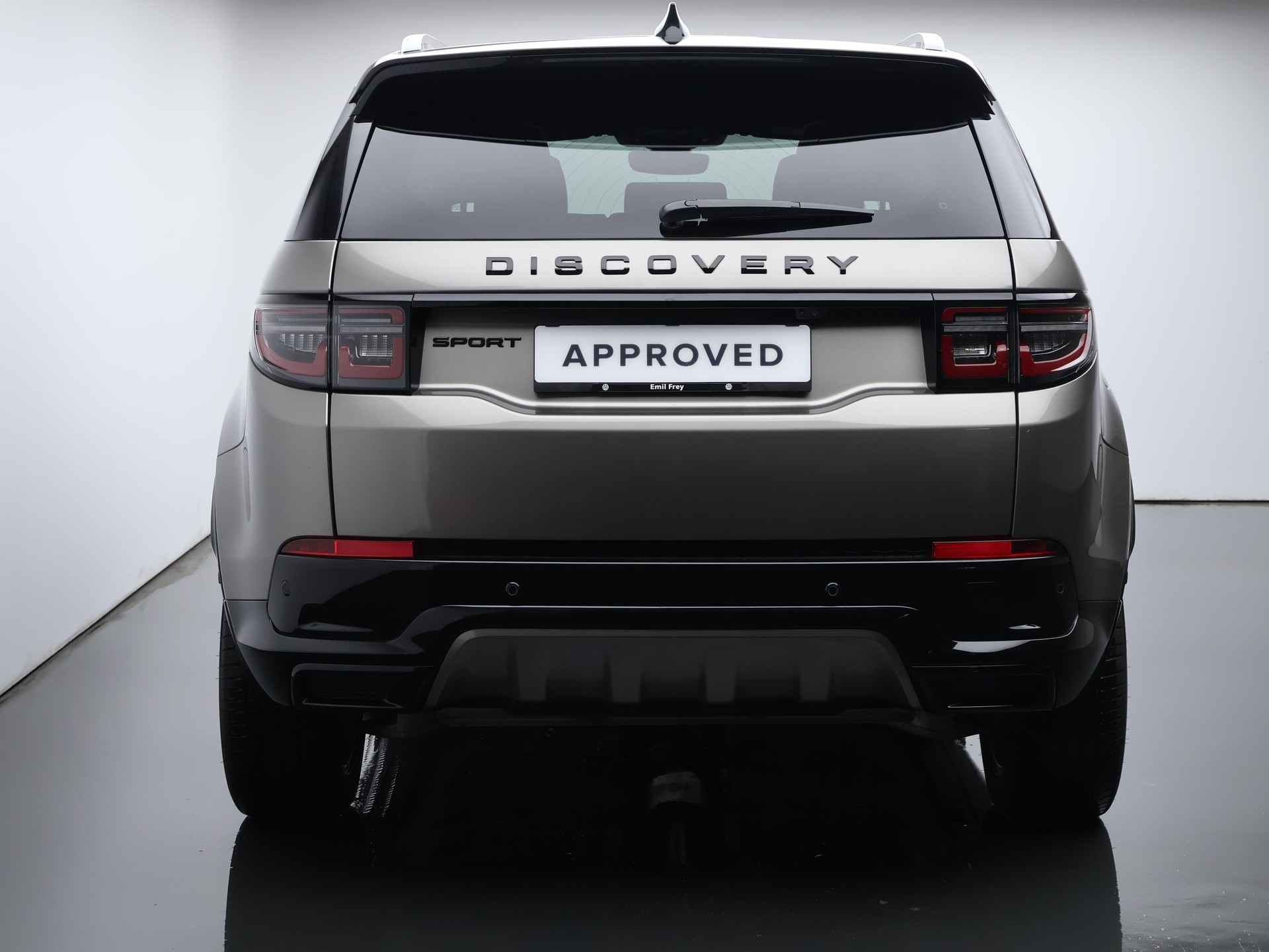 LAND ROVER Discovery Sport 2.0 I4 Dynamic SE 7P-image-8