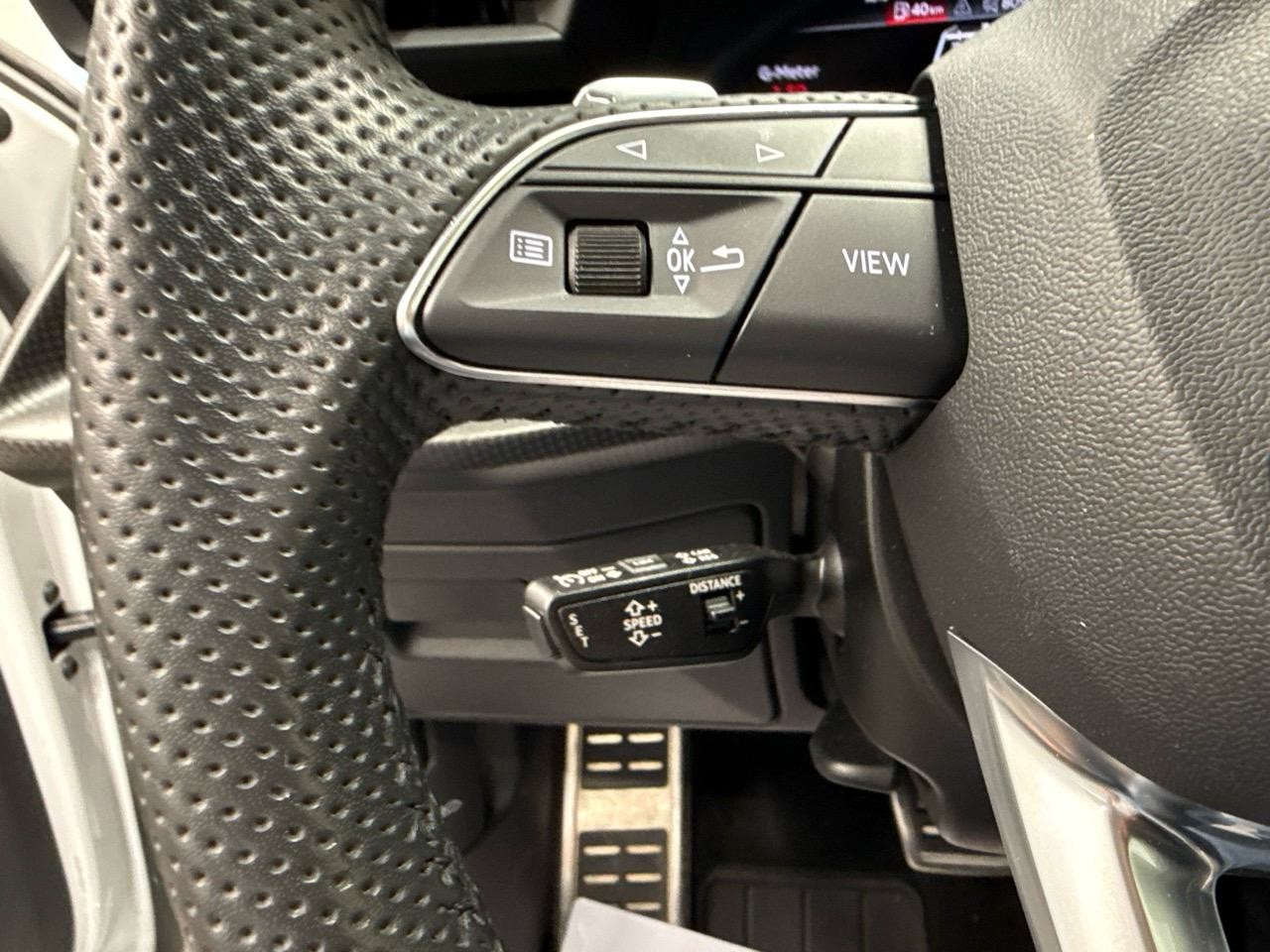 AUDI RS3 Sportback 2.5 TSI quattro S-tronic-image-10