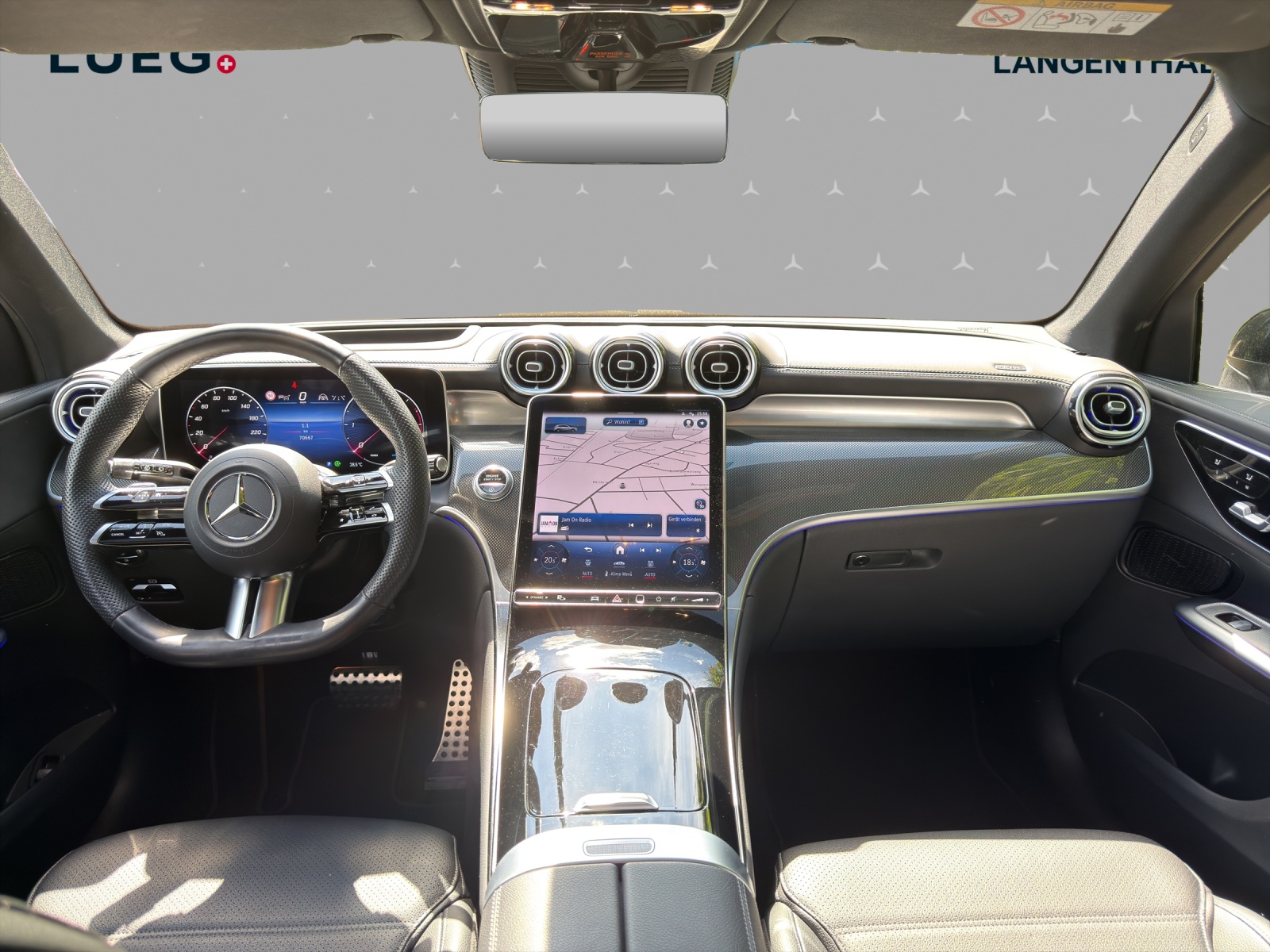 MERCEDES-BENZ GLC 220 d 4Matic 9G-Tronic-image-10