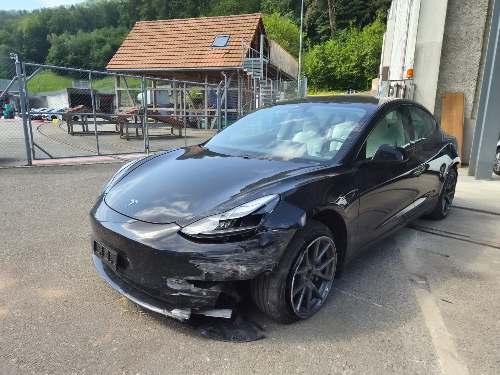 TESLA Model 3 Long Range Dual Motor AWD-image-0