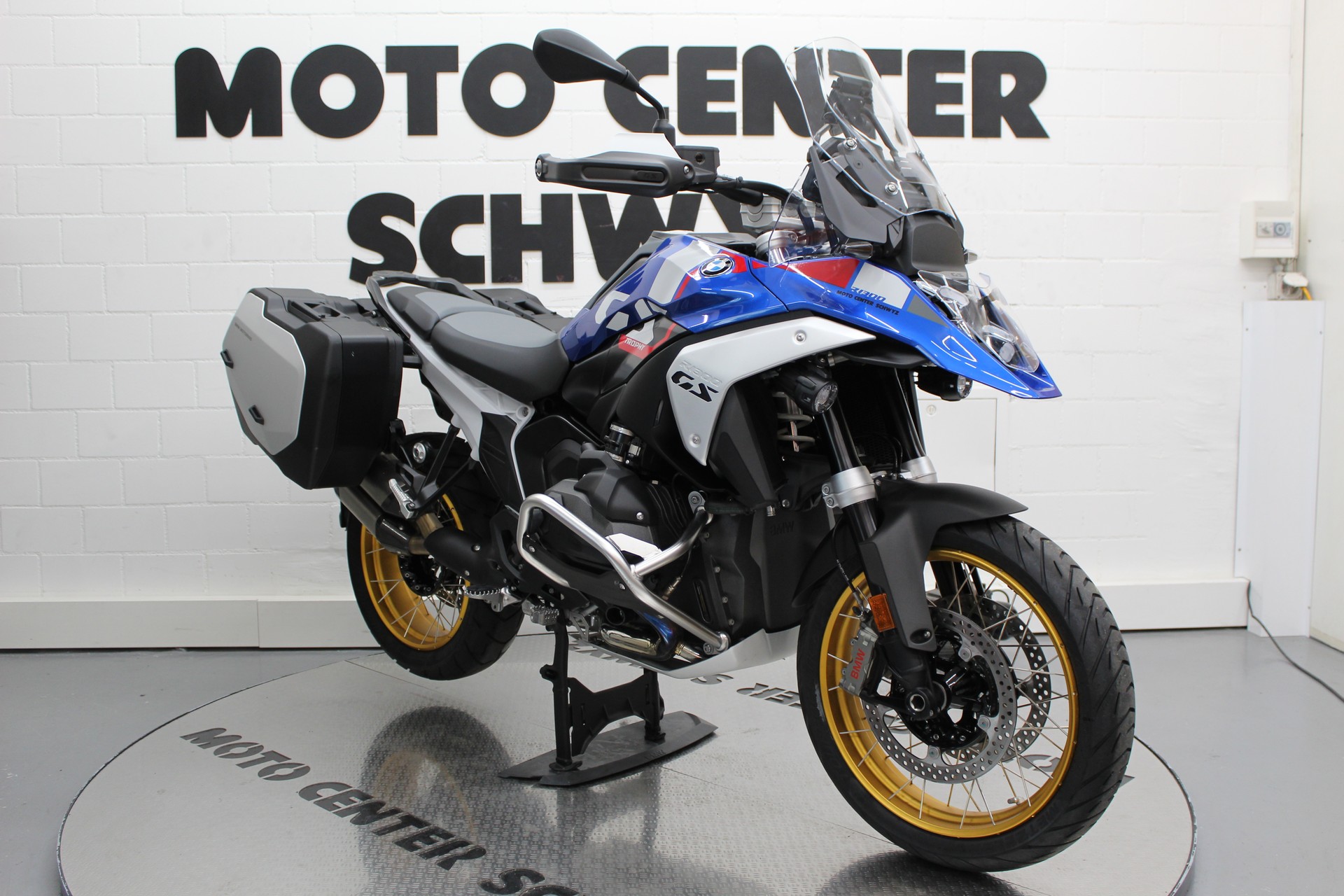 BMW R 1300 GS-showroom-element-1