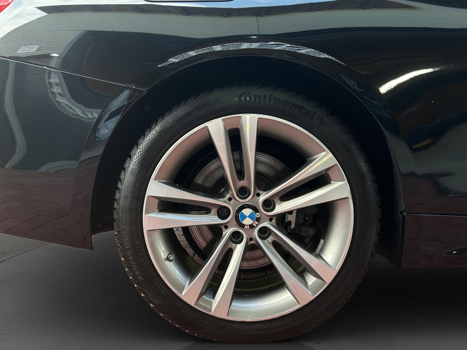 BMW 435d Coupé xDrive Sport Line Steptronic-image-8
