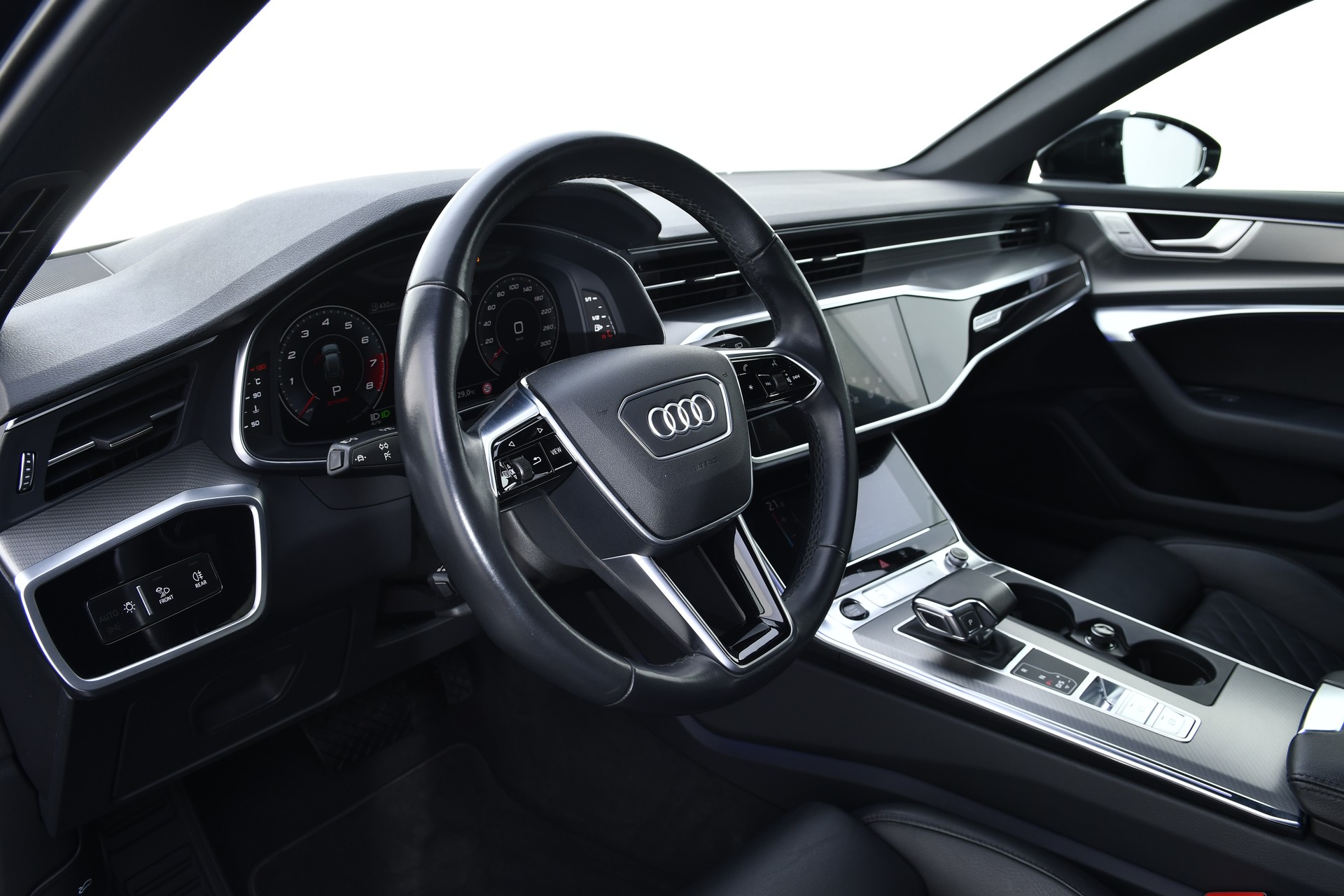 AUDI A6 Avant 45 TFSI Sport S-tronic quattro-image-13