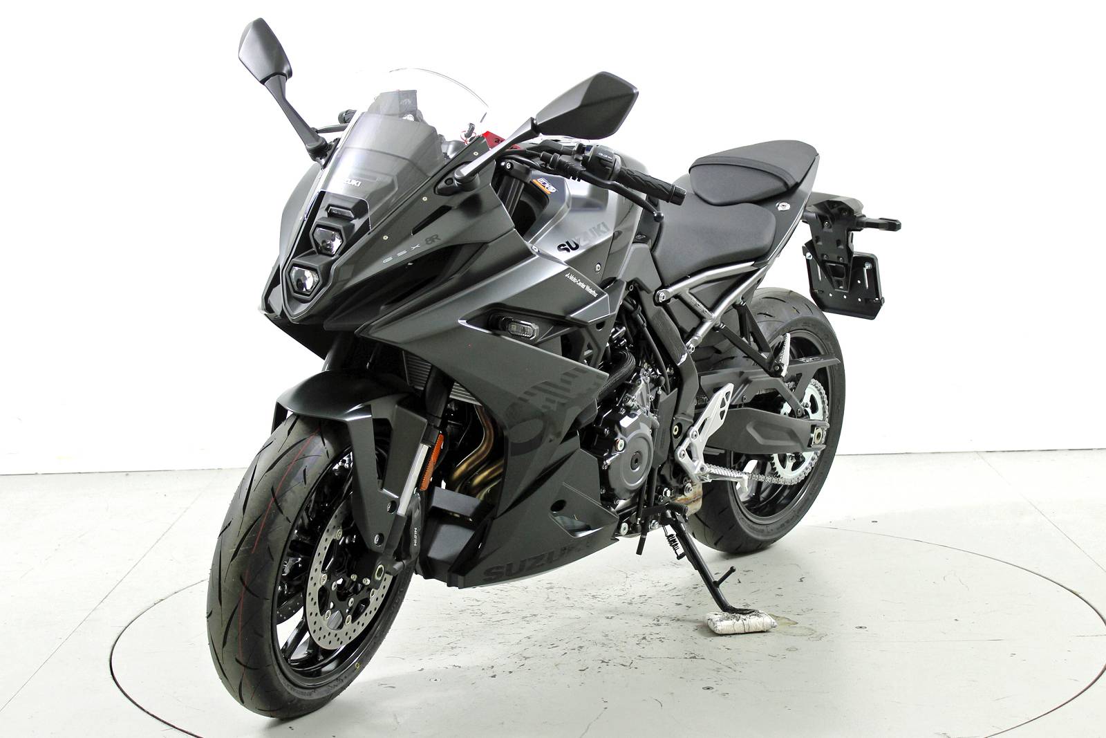 SUZUKI GSX-R 8-showroom-element-2