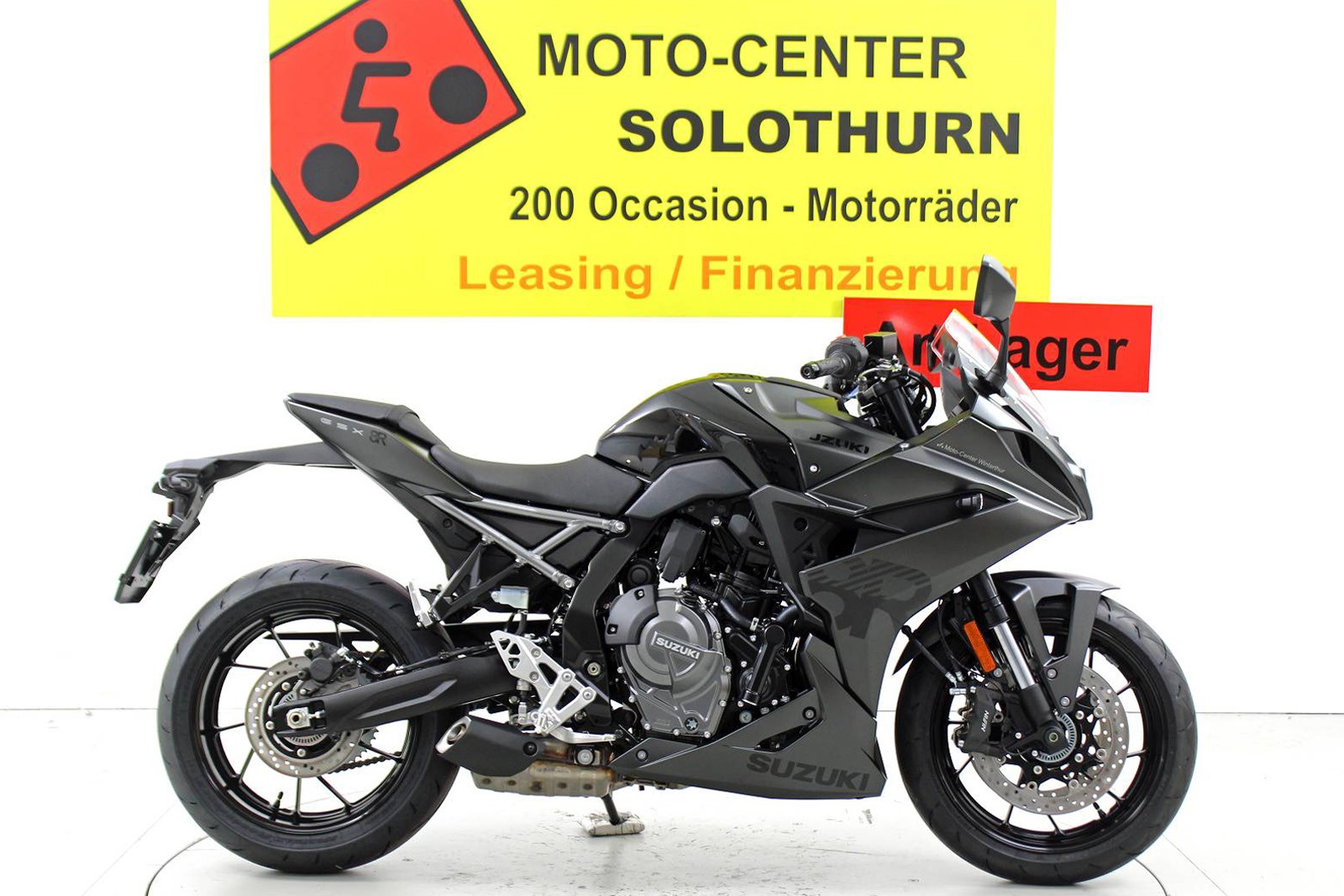 SUZUKI GSX-R 8
