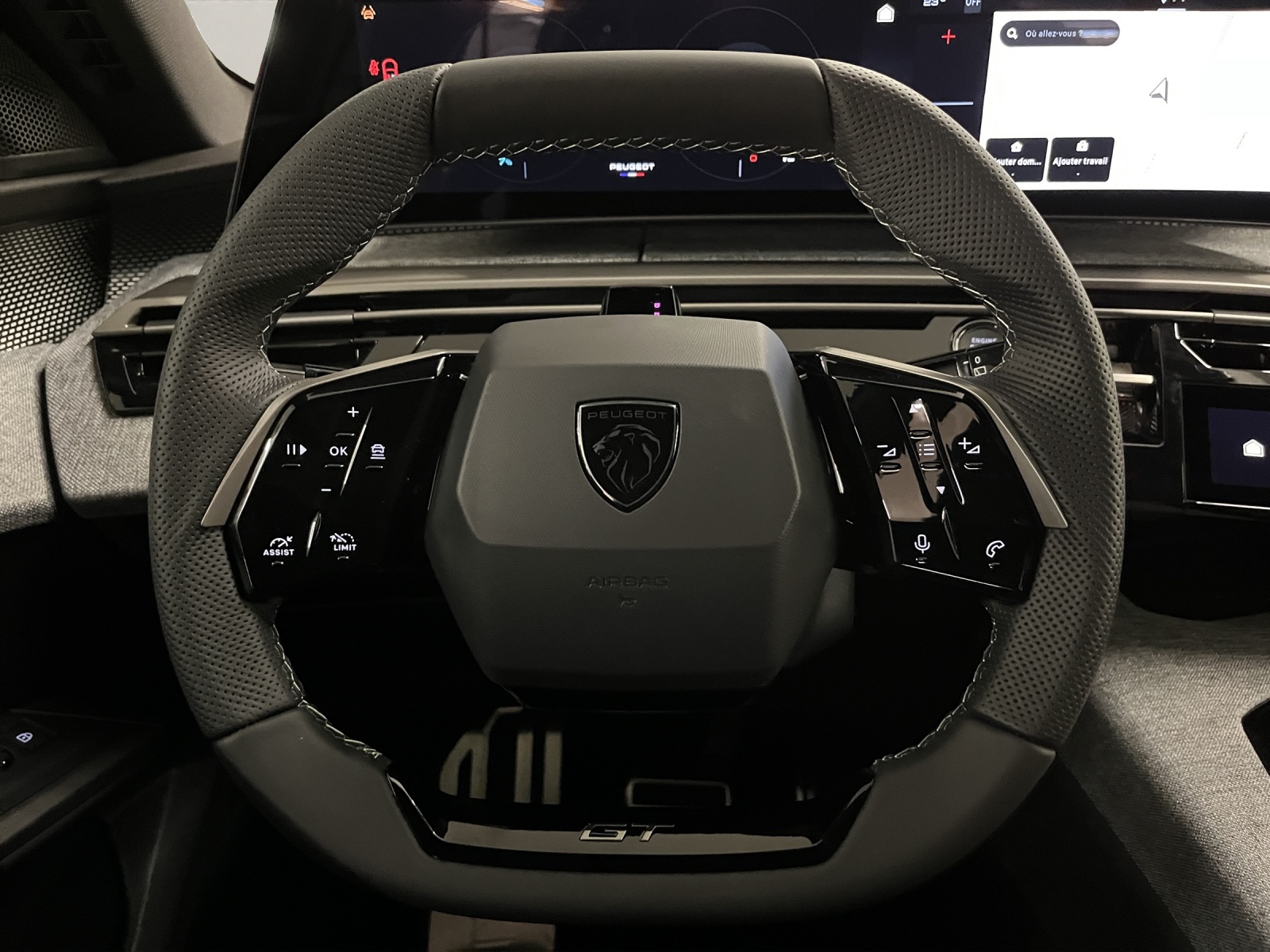 PEUGEOT 5008 1.2 Hybrid GT Exclusive-image-8
