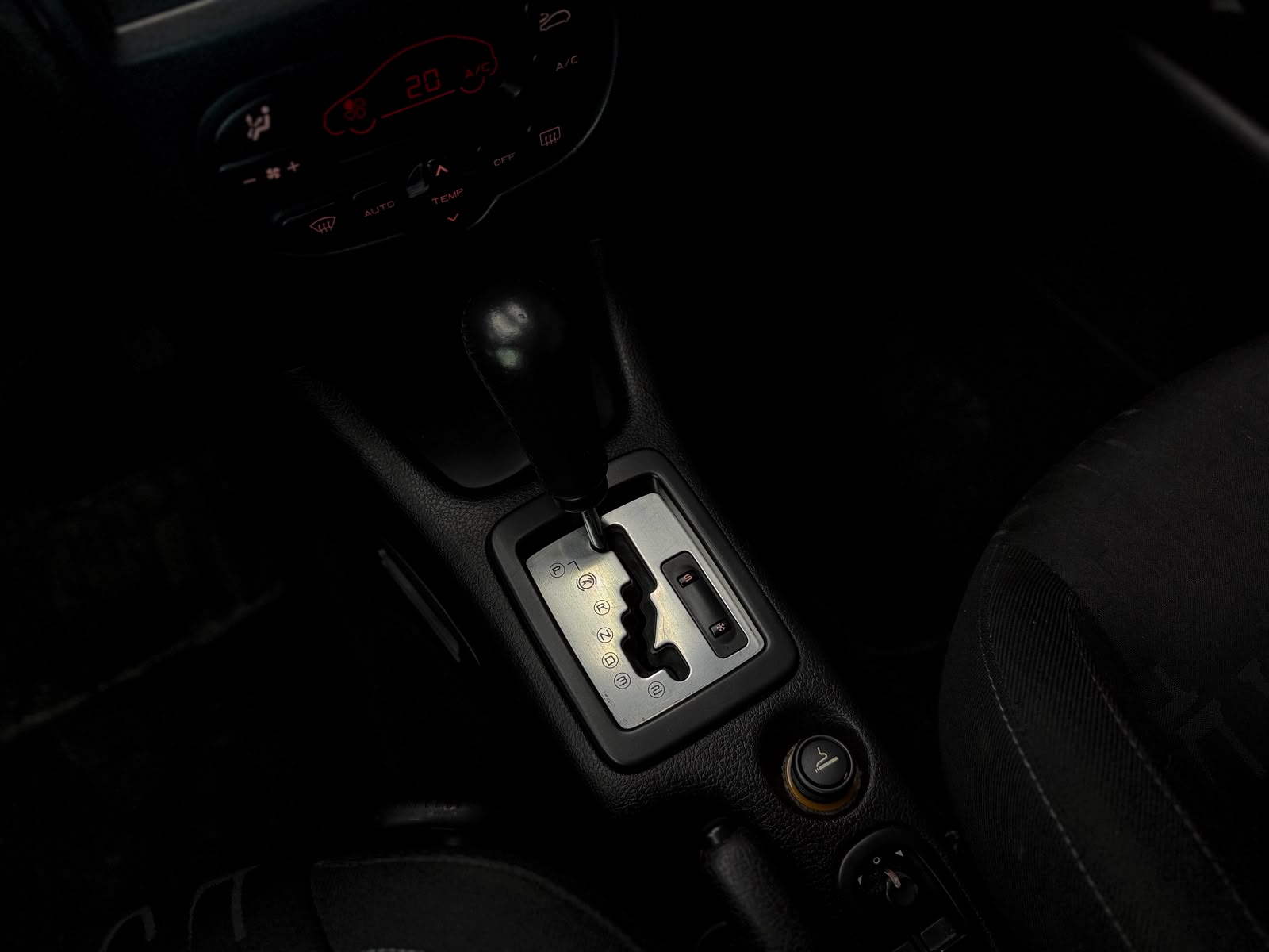 PEUGEOT 206 SW 1.6 16V XS-image-13