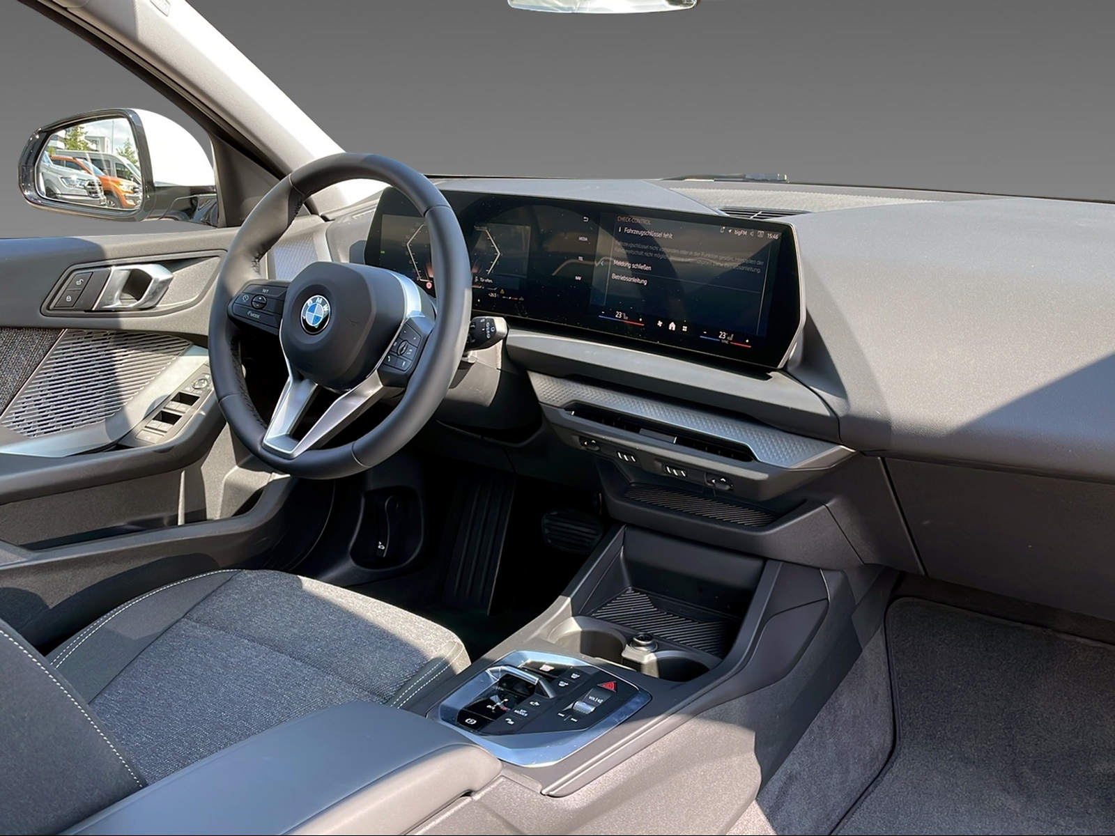 BMW 120i M Sport Pro Steptronic-image-5