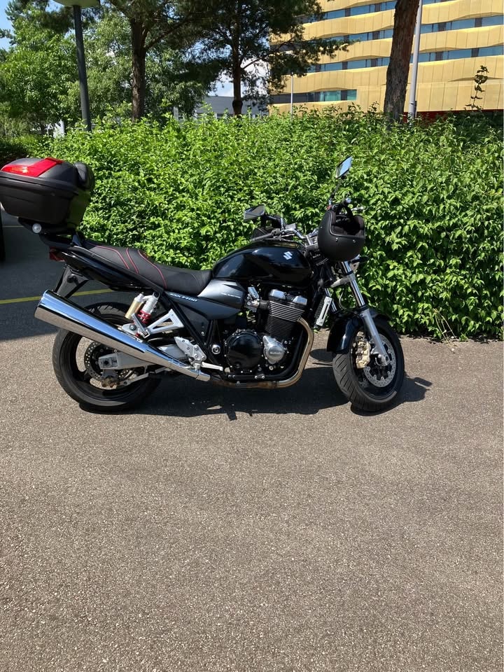 SUZUKI GSX 1400 K6-image-4