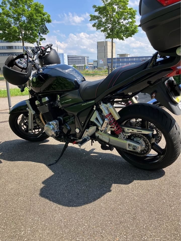 SUZUKI GSX 1400 K6-image-5