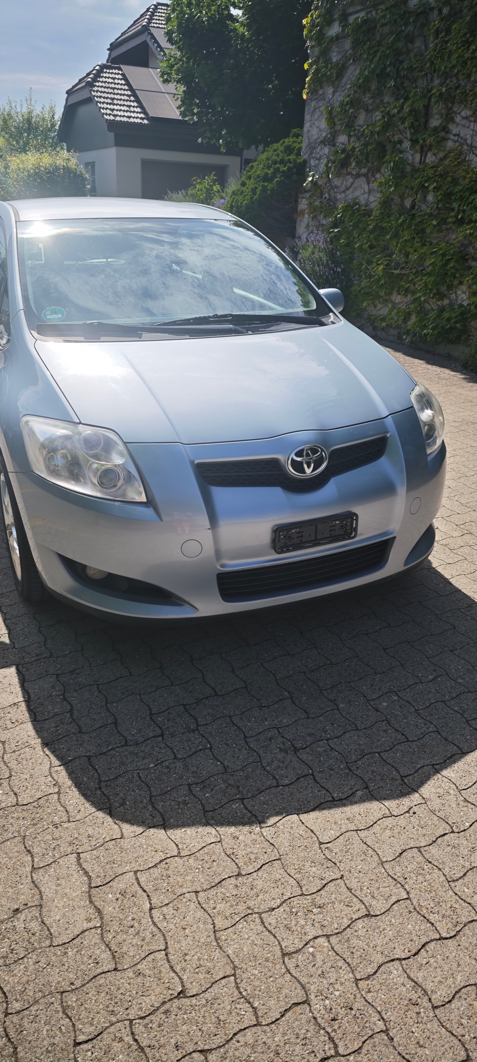 TOYOTA Sol-image-0