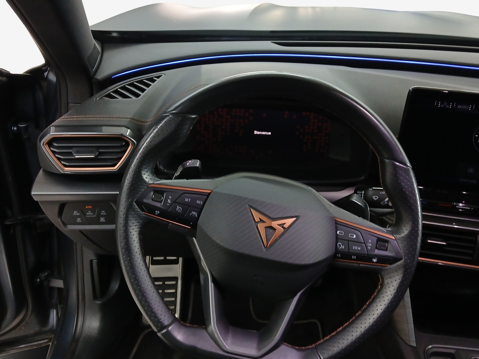 CUPRA Formentor 2.0TSI VZ DSG-image-9