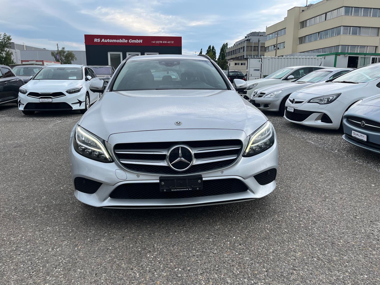 MERCEDES-BENZ C 220 d 4matic Kombi-showroom-element-1