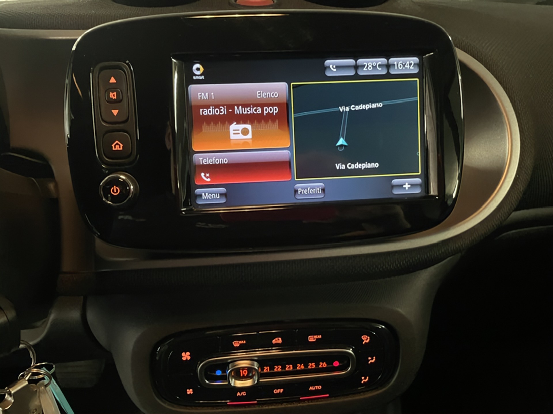 SMART fortwo passion twinmatic-image-10