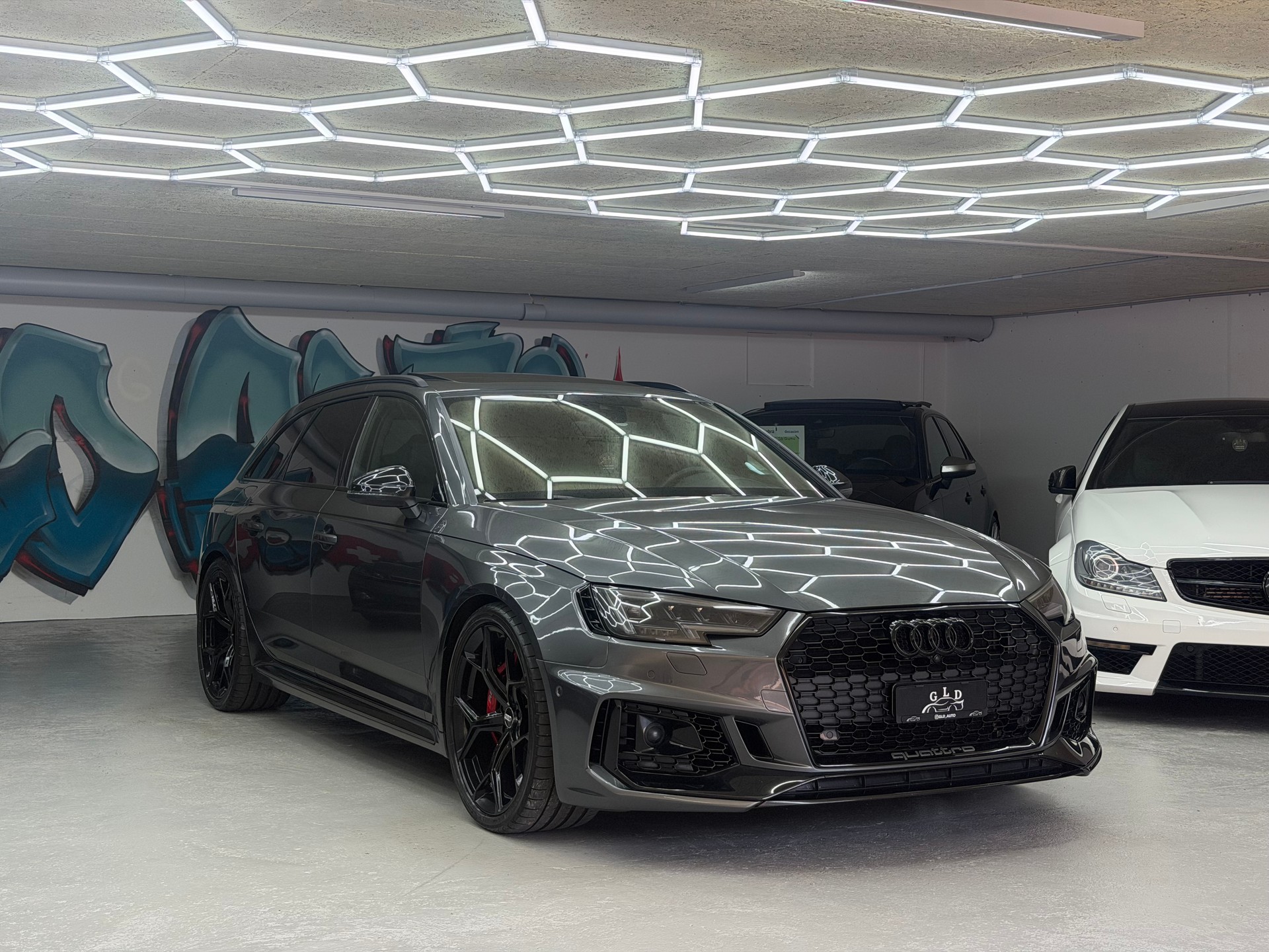 AUDI RS4 Avant 2.9 TFSI quattro tiptronic *20’ Perf wheels / Full options / CH auto / NO FAP/OPF*-image-1