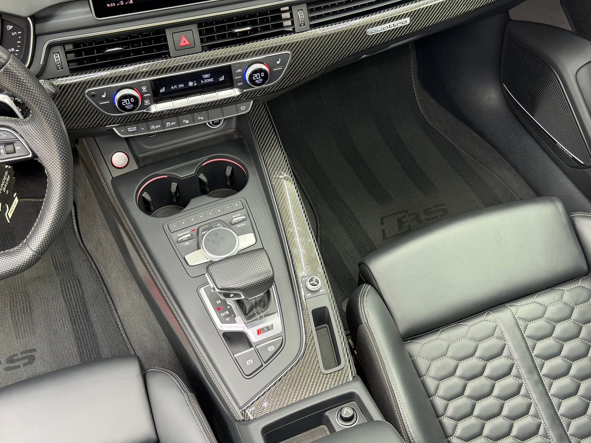 AUDI RS4 Avant 2.9 TFSI quattro tiptronic *20’ Perf wheels / Full options / CH auto / NO FAP/OPF*-image-13