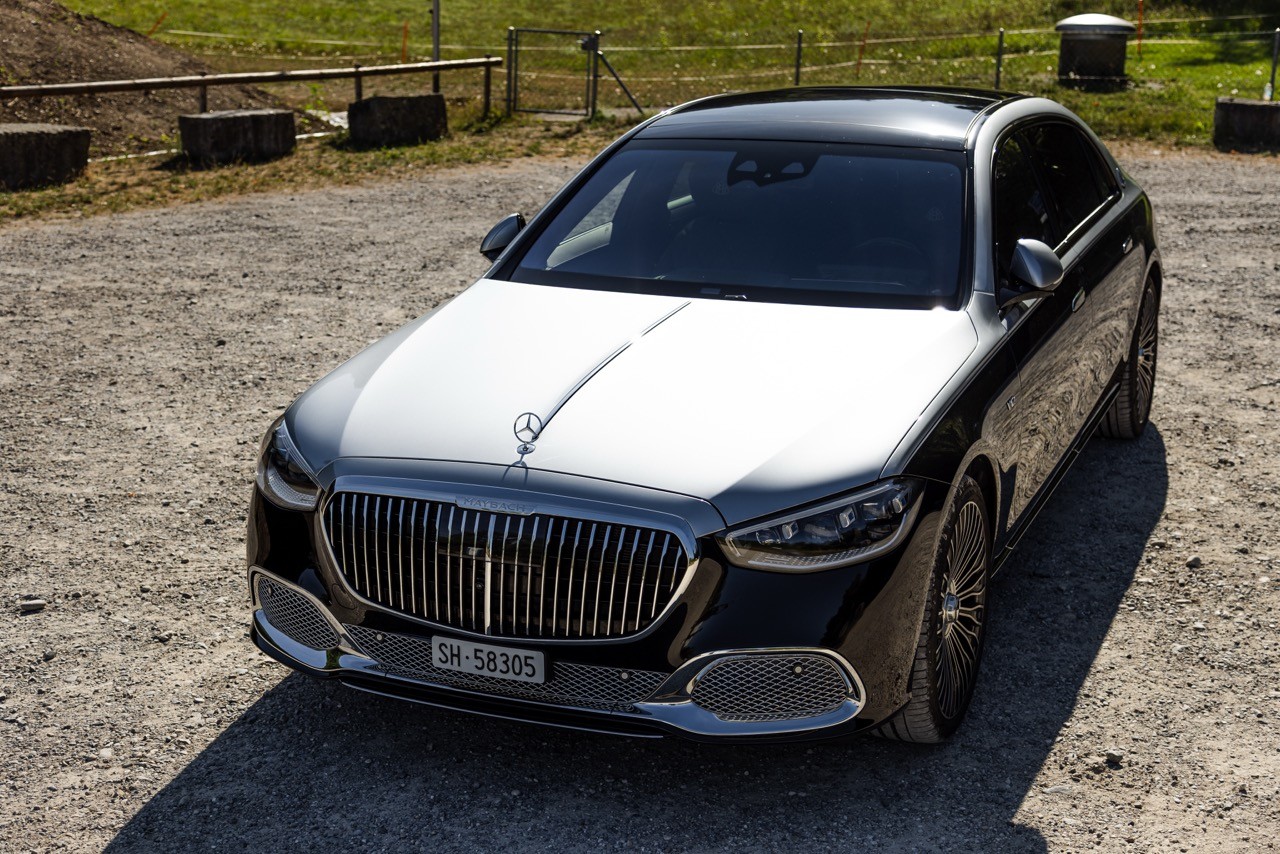 MERCEDES-BENZ S 680 V12 4matic-image-11