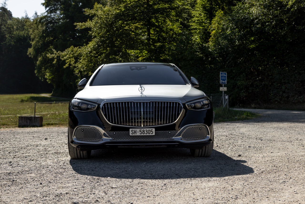 MERCEDES-BENZ S 680 V12 4matic-image-12