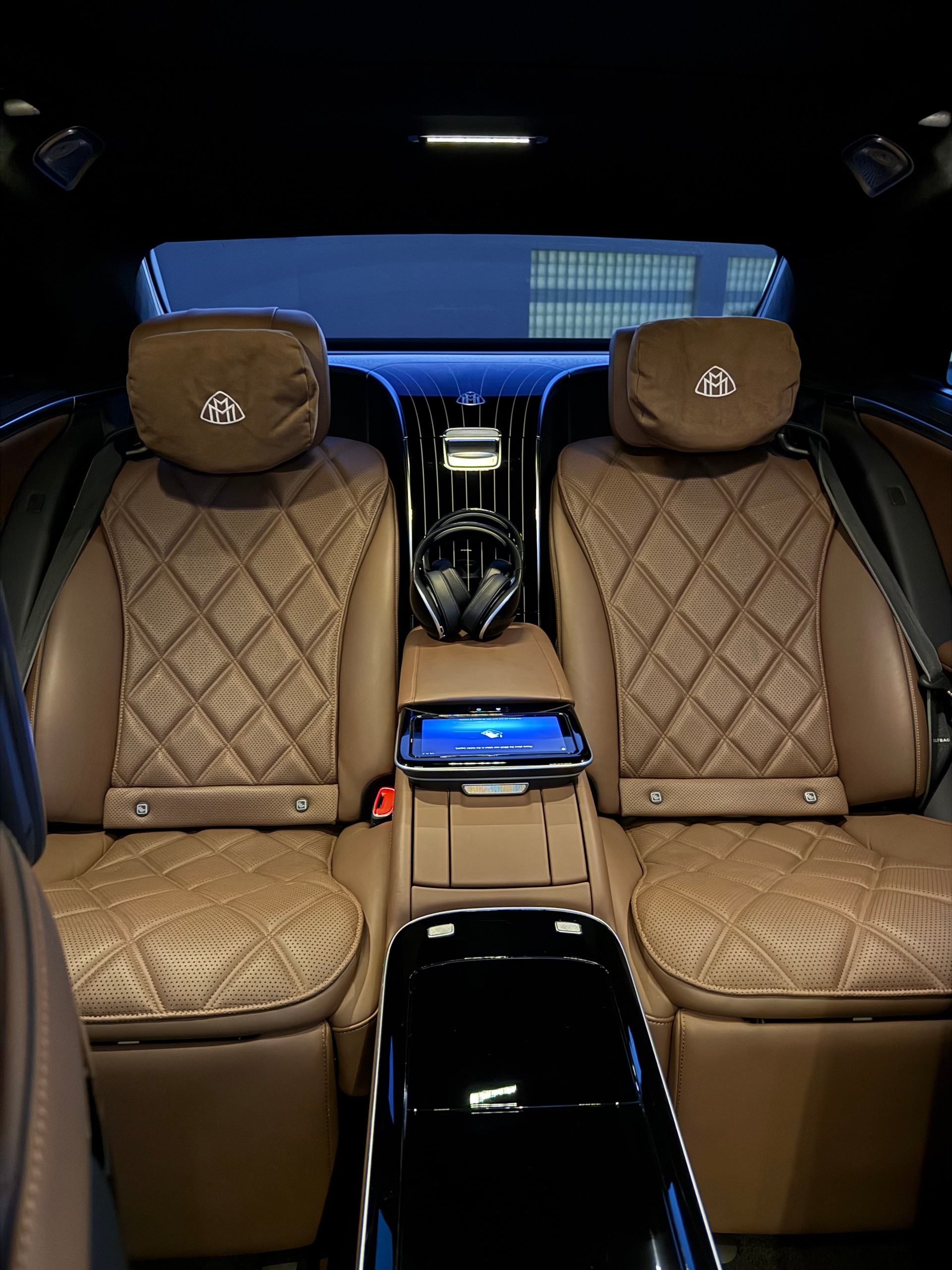 MERCEDES-BENZ S 680 V12 4matic-image-5