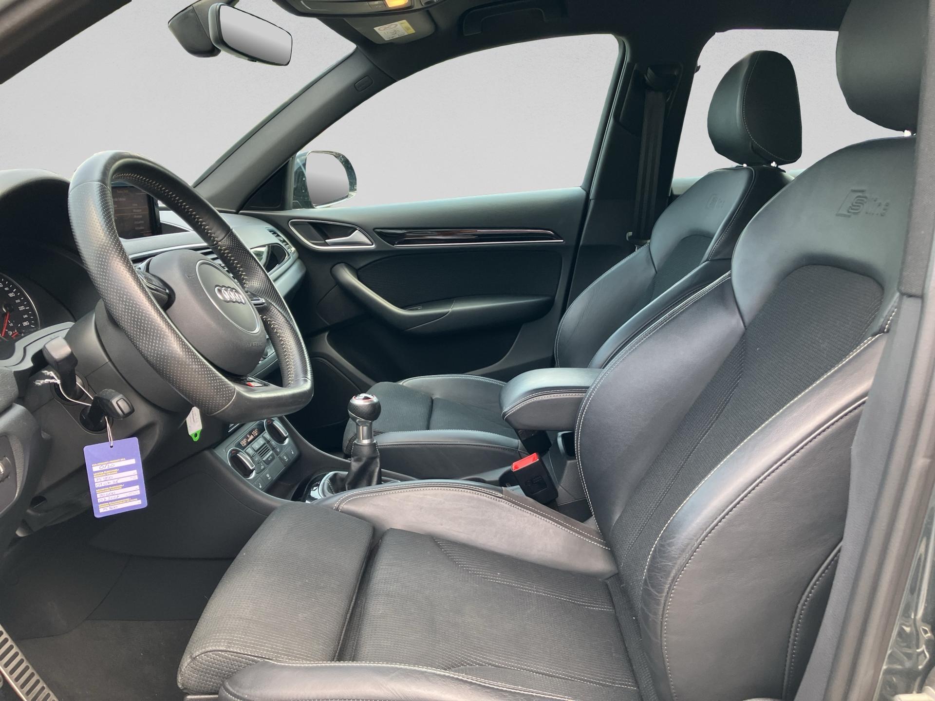AUDI Q3 1.4 TFSI ultra sport-image-8