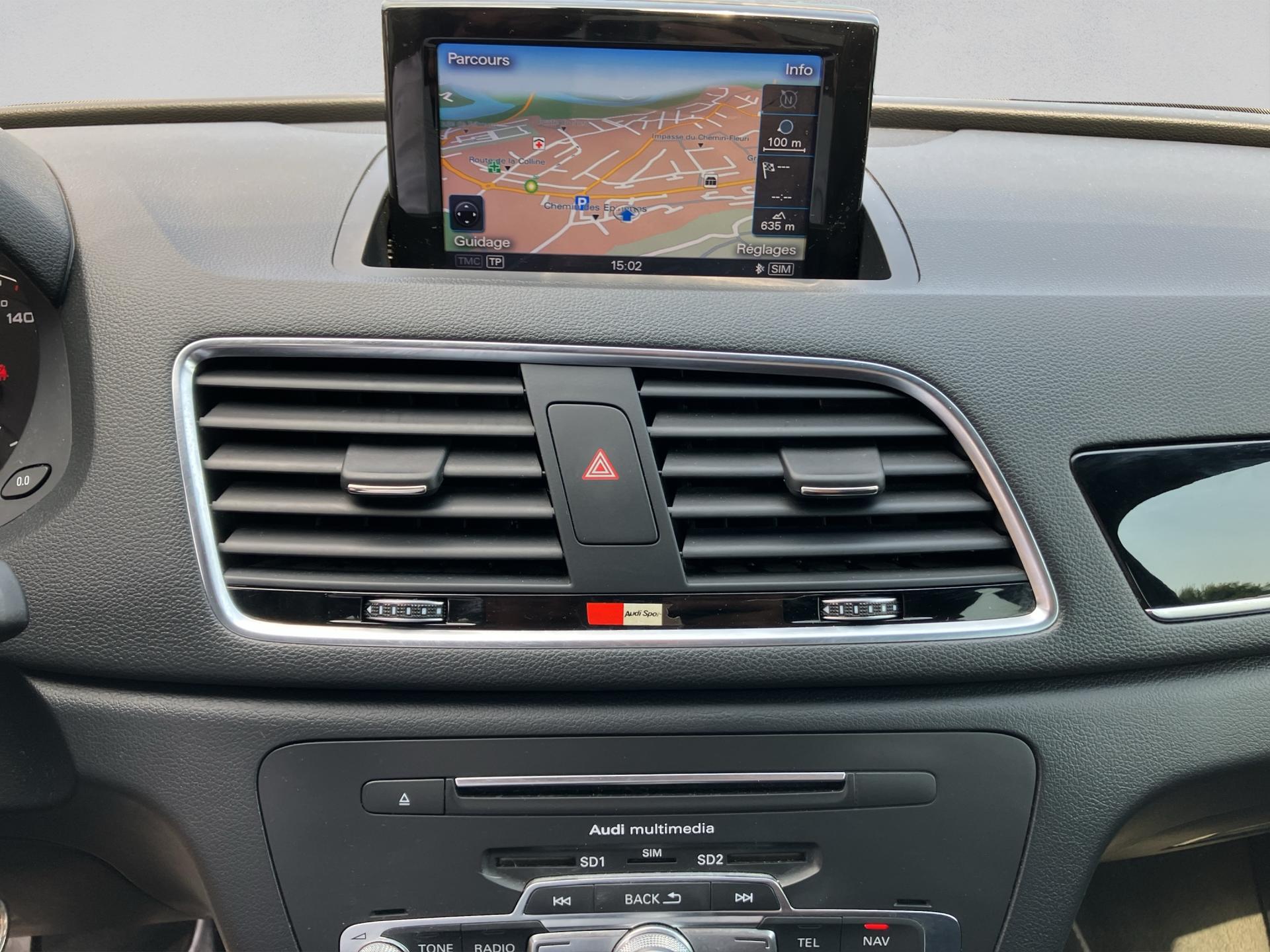 AUDI Q3 1.4 TFSI ultra sport-image-12