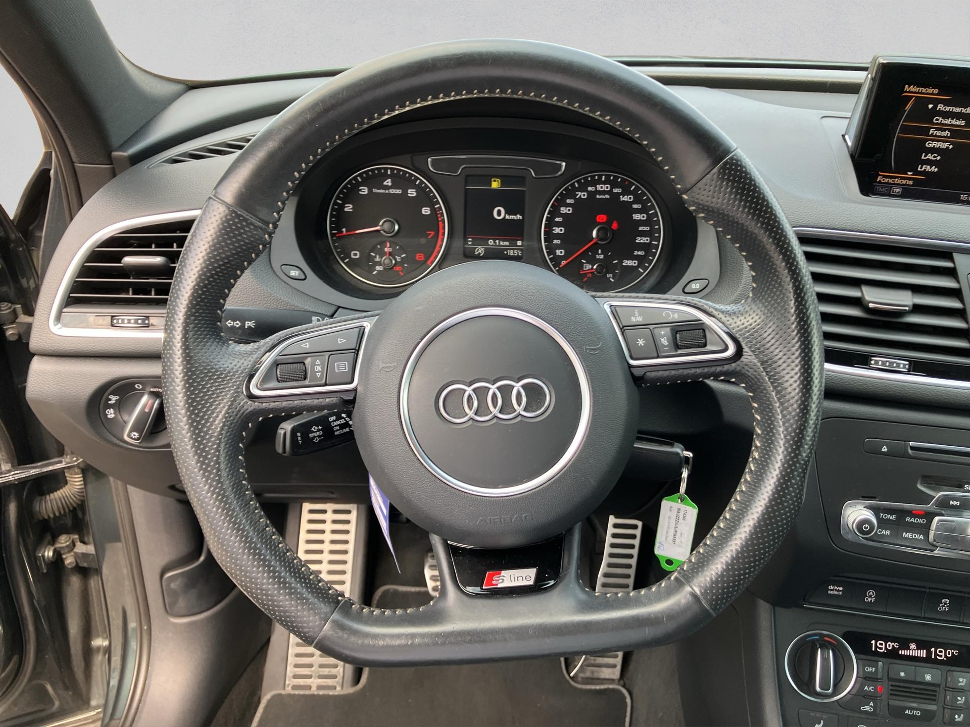 AUDI Q3 1.4 TFSI ultra sport-image-9