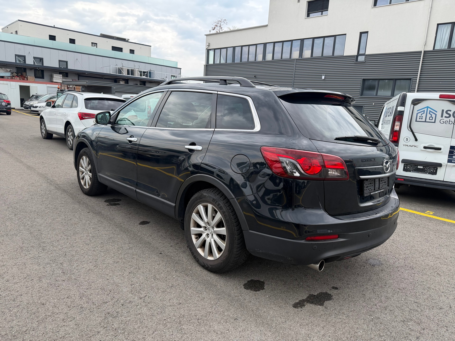 MAZDA CX-9 3.7 V6 Revolution Automatic-image-5