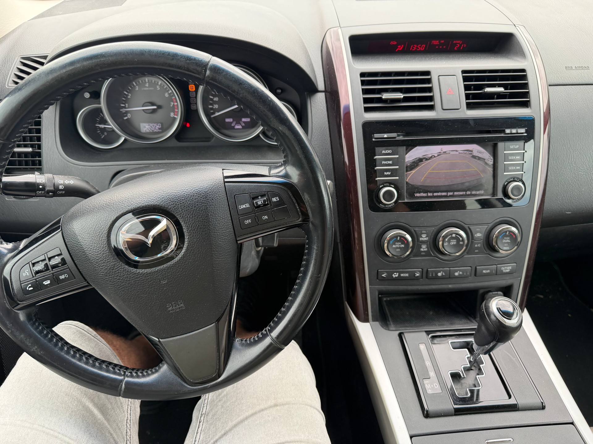 MAZDA CX-9 3.7 V6 Revolution Automatic-image-8