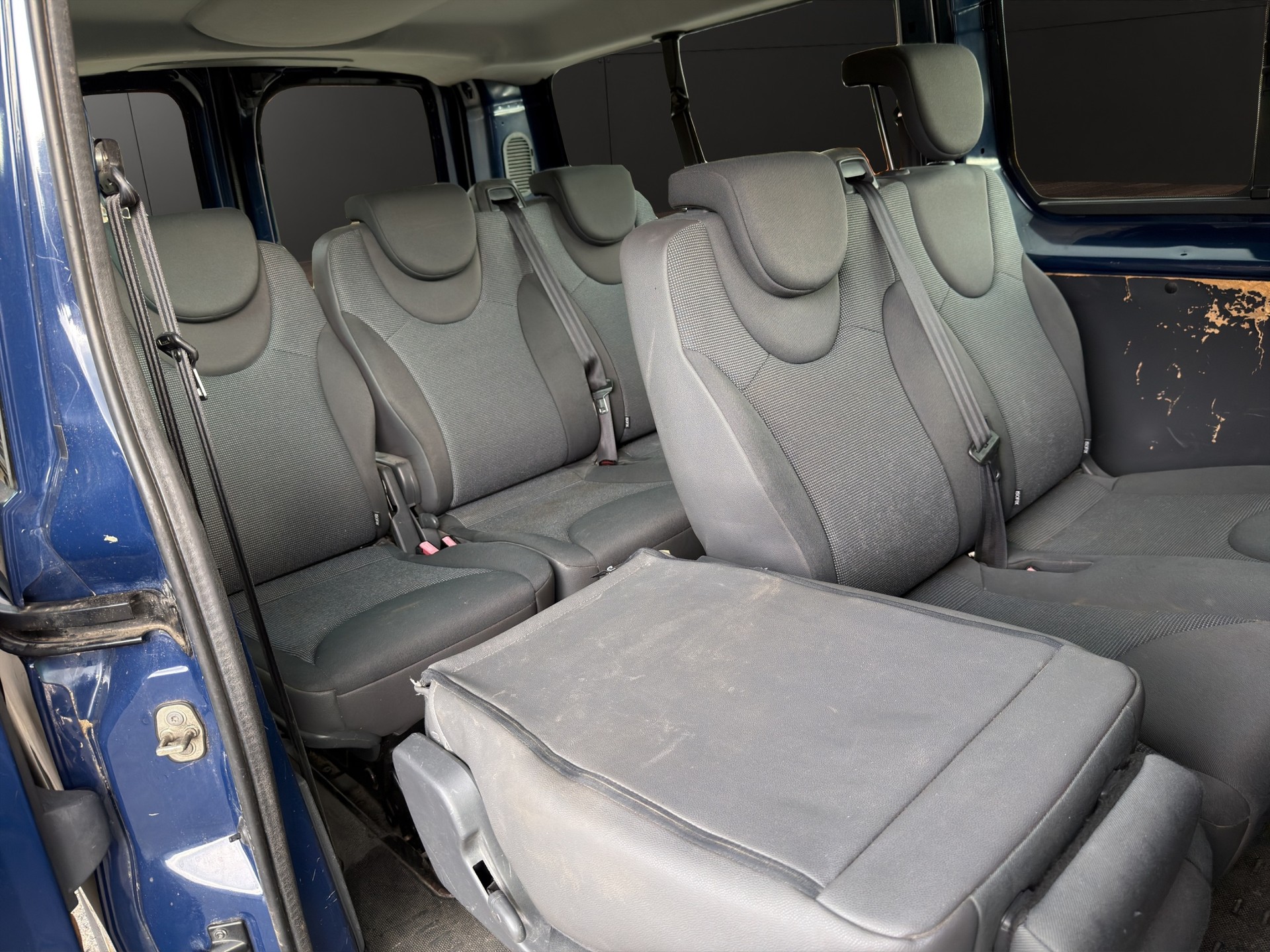 CITROEN Jumpy 2.0HDi L2H1 Seduction-image-12