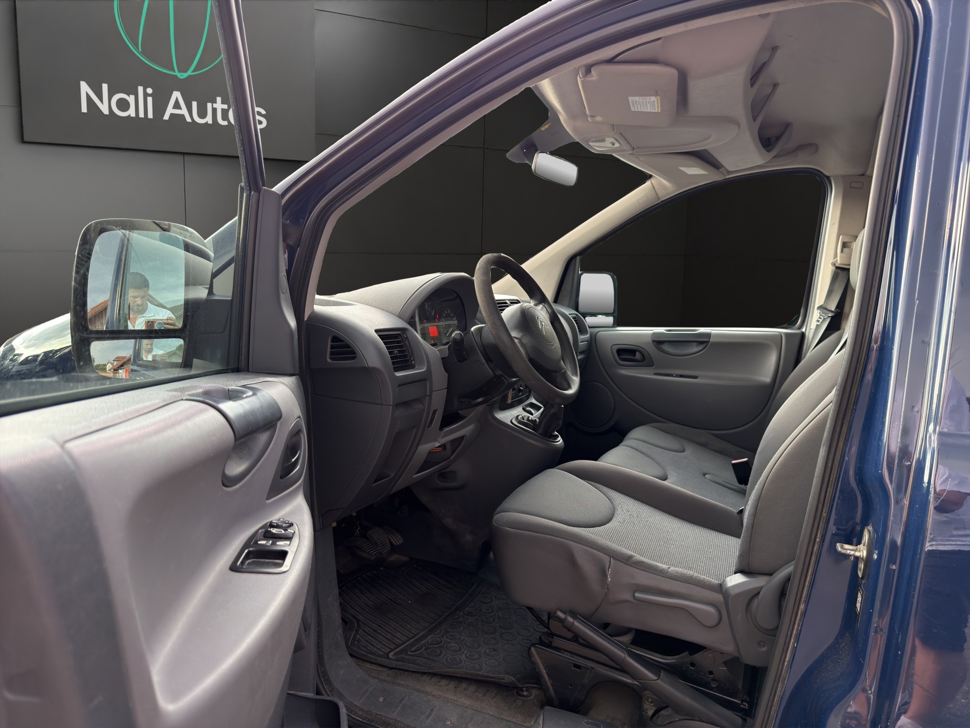 CITROEN Jumpy 2.0HDi L2H1 Seduction-image-9