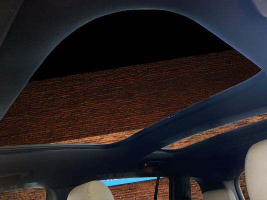 MERCEDES-BENZ EQB 350 Edition1 4Matic-image-8