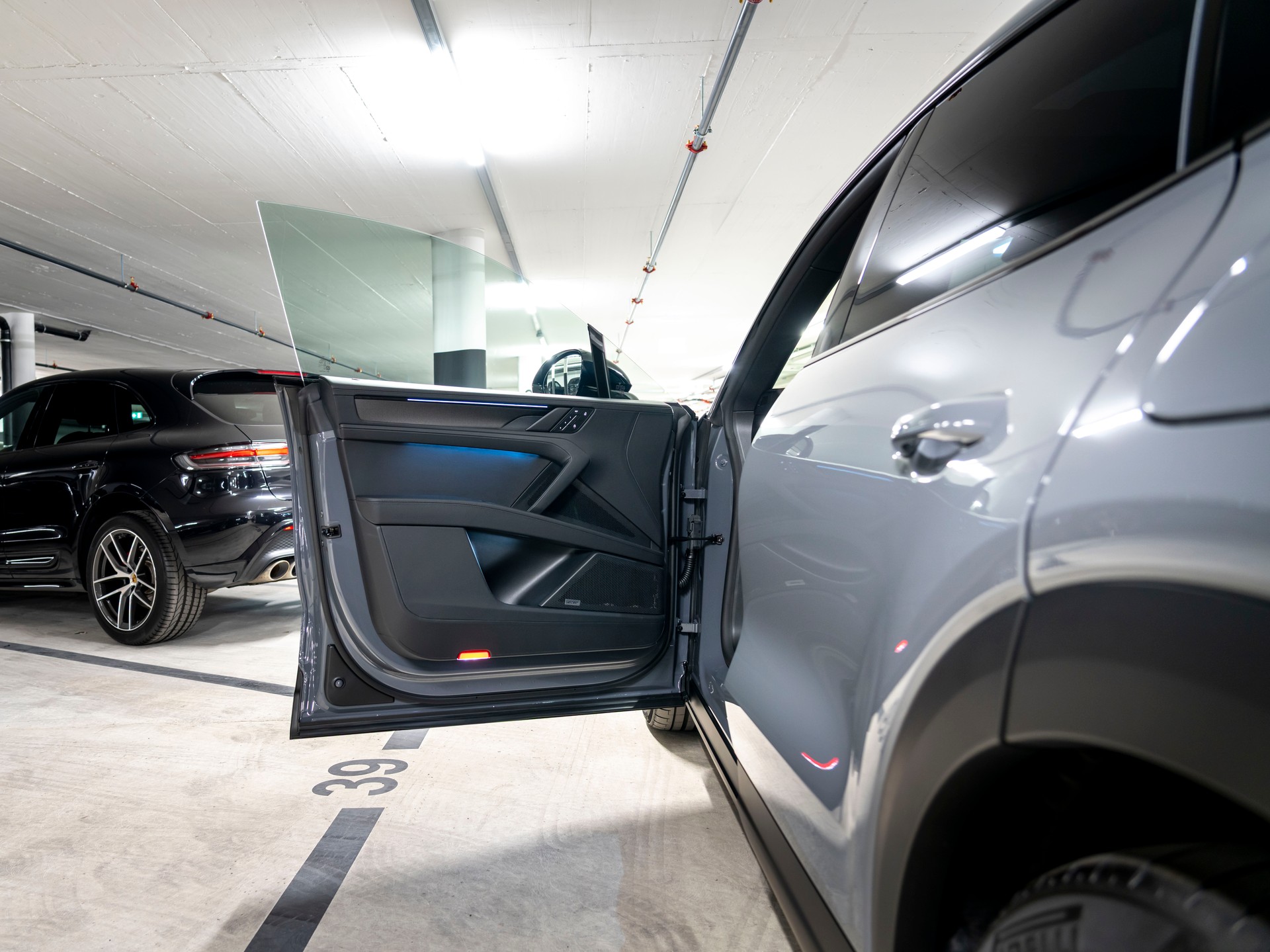 PORSCHE Cayenne Coupe S Electric 113 kWh-image-17