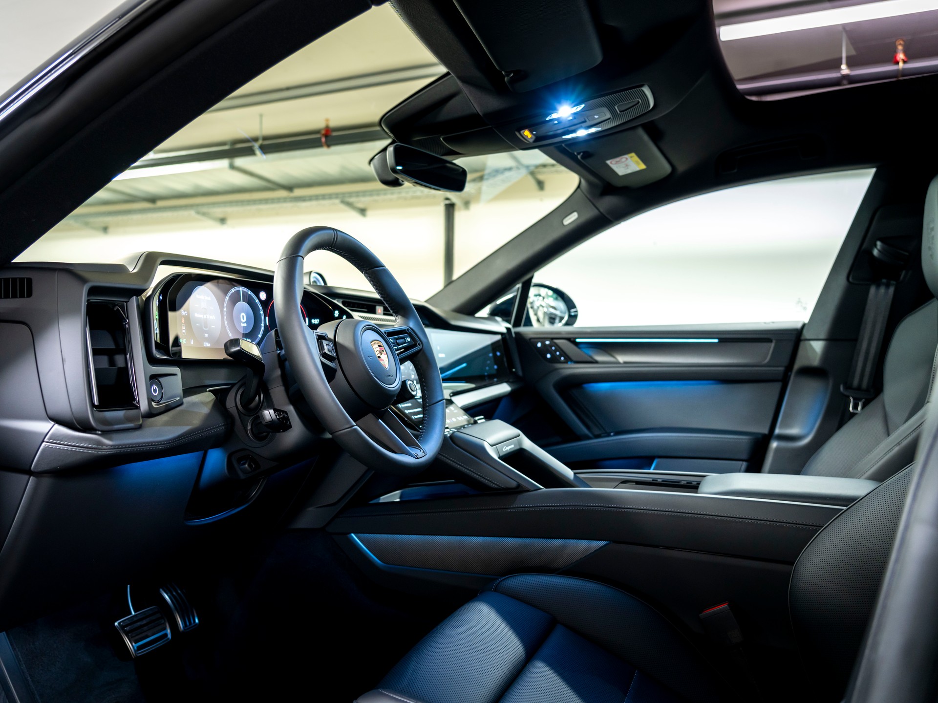 PORSCHE Cayenne Coupe S Electric 113 kWh-image-10