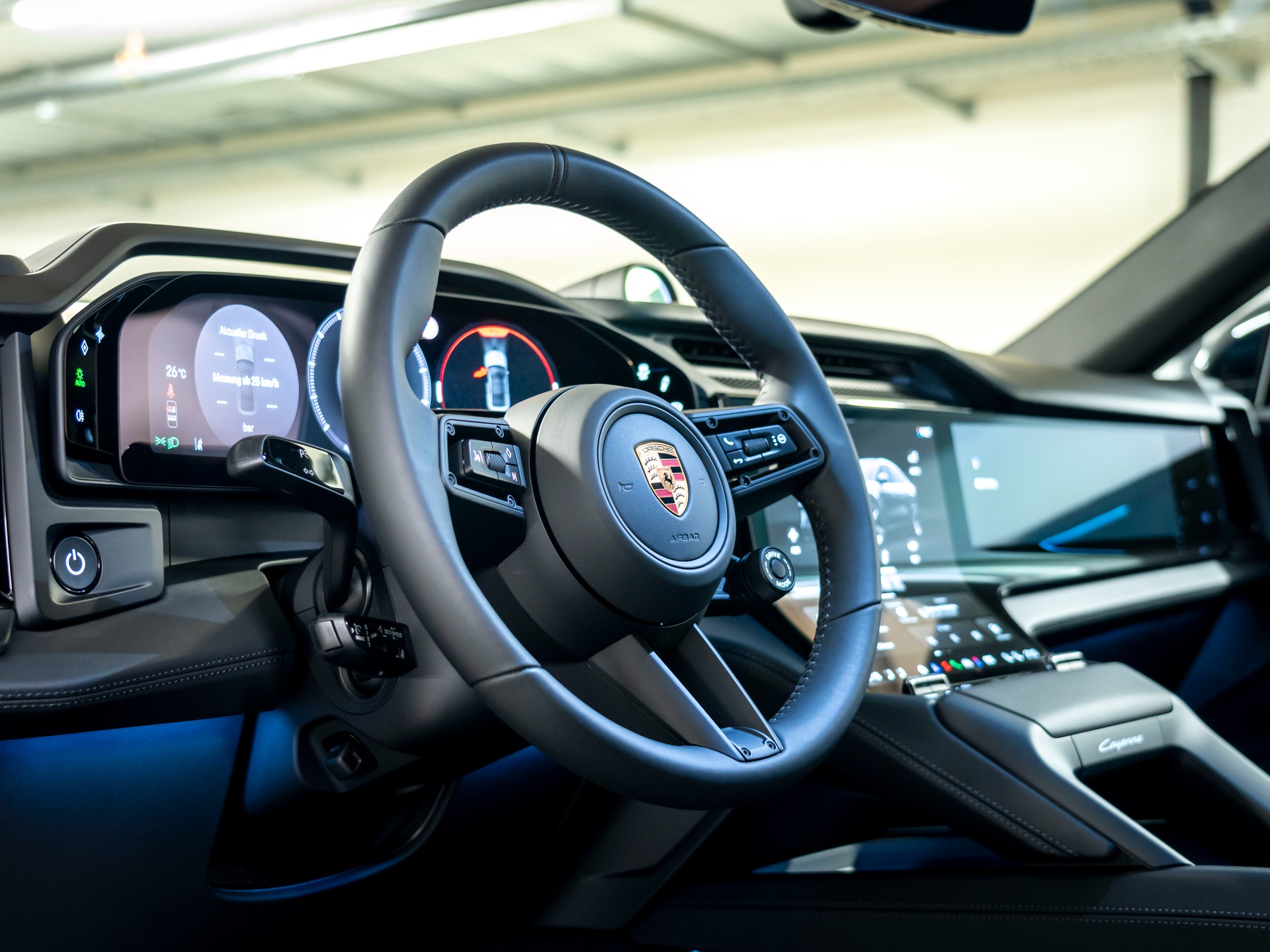PORSCHE Cayenne Coupe S Electric 113 kWh-image-11