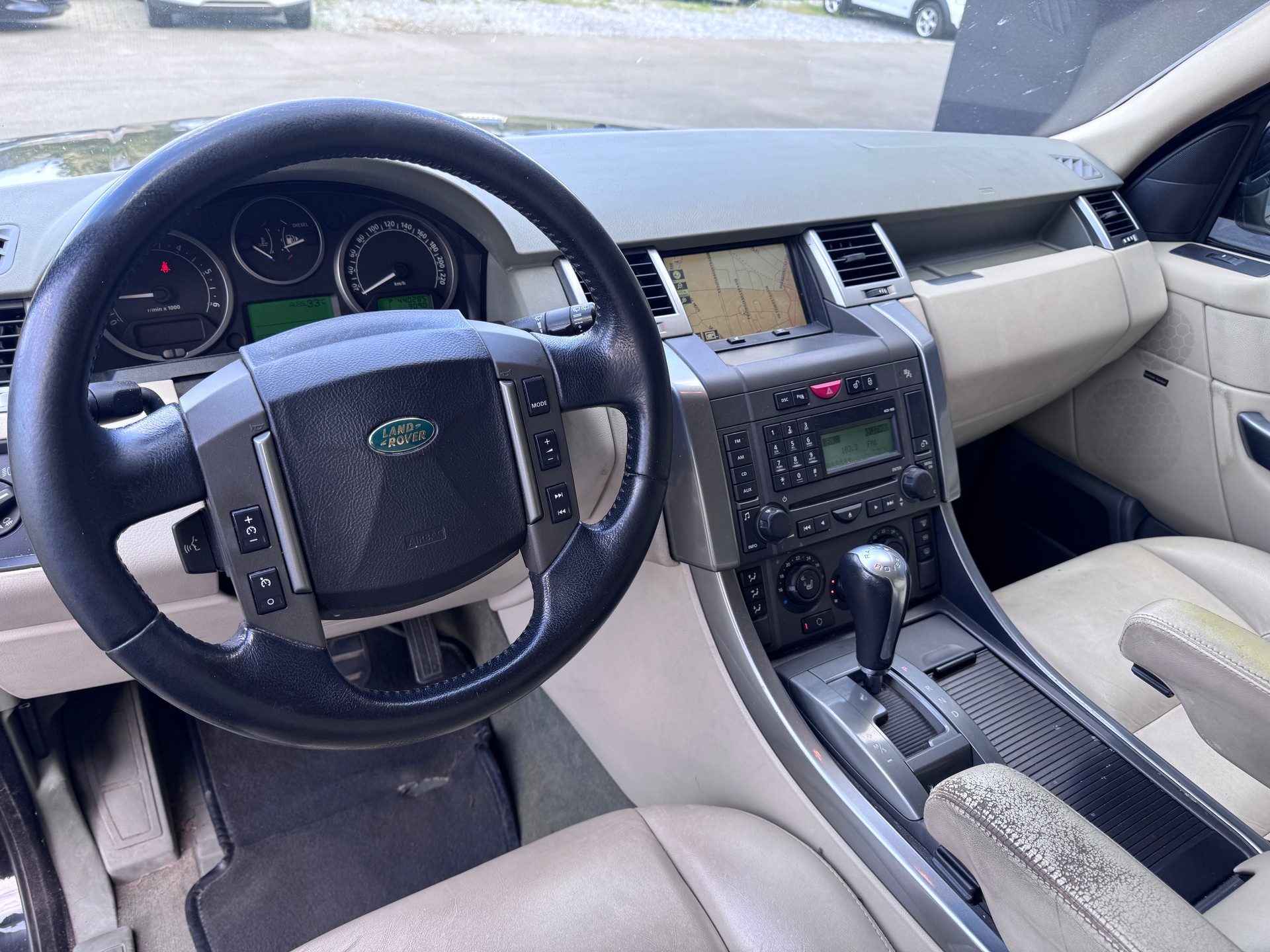LAND ROVER Range Rover Sport 2.7 Td6 HSE Automatic-image-4