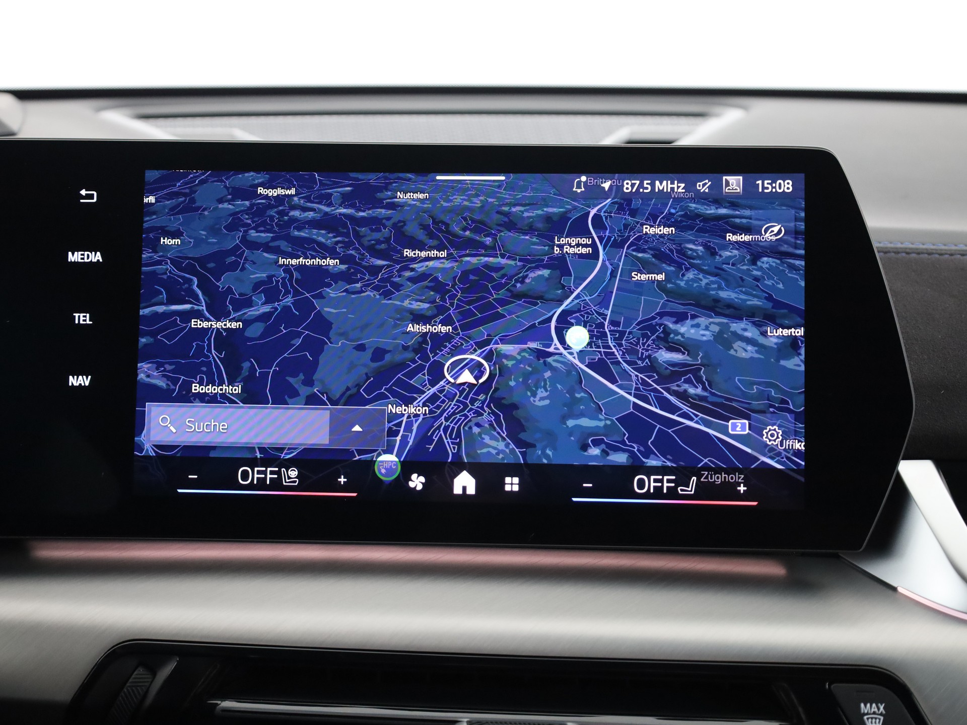 BMW iX1 xDrive 30 M Sport Pro-image-16