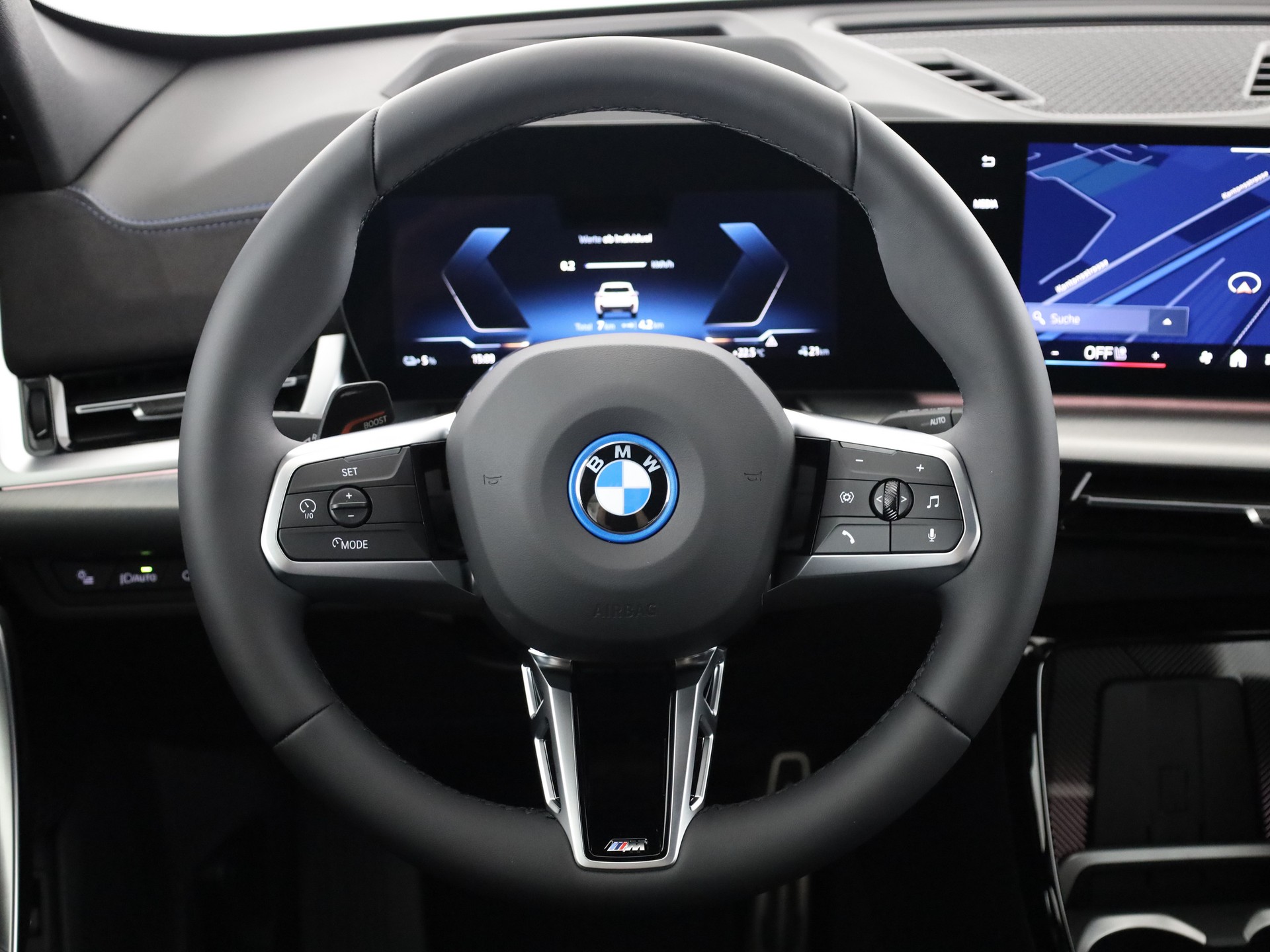 BMW iX1 xDrive 30 M Sport Pro-image-19