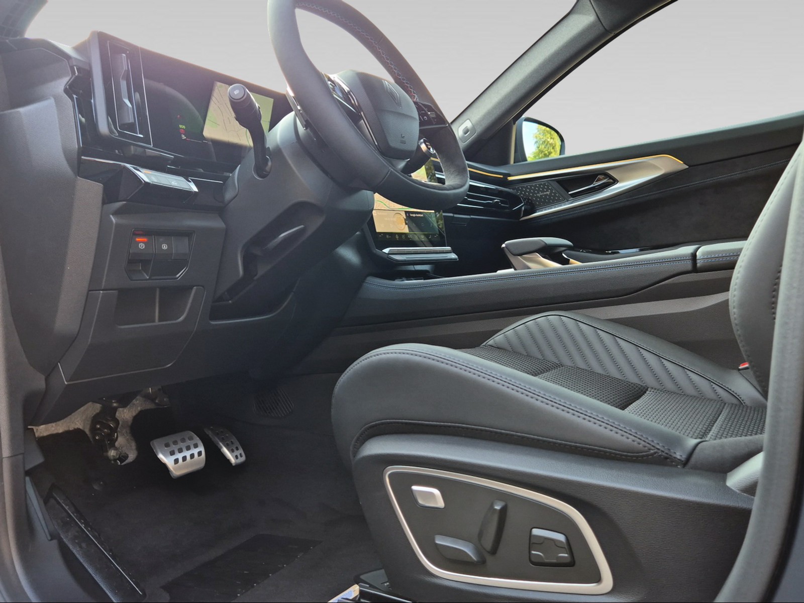 RENAULT Austral 1.2 E-Tech esprit Alpine-image-3