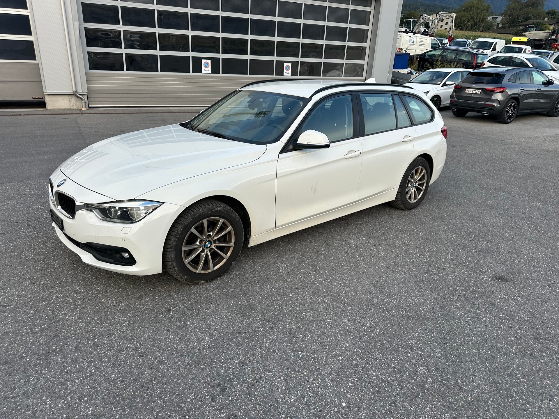 BMW 320d xDrive Touring Steptronic-image-3