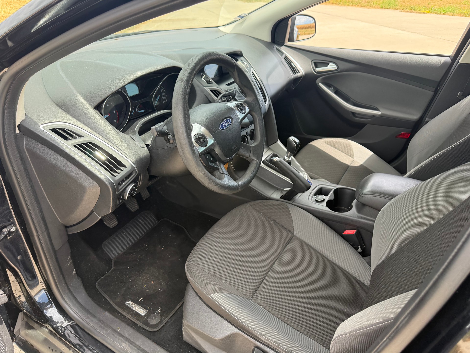 FORD Focus 1.6 TDCi Trend-image-12