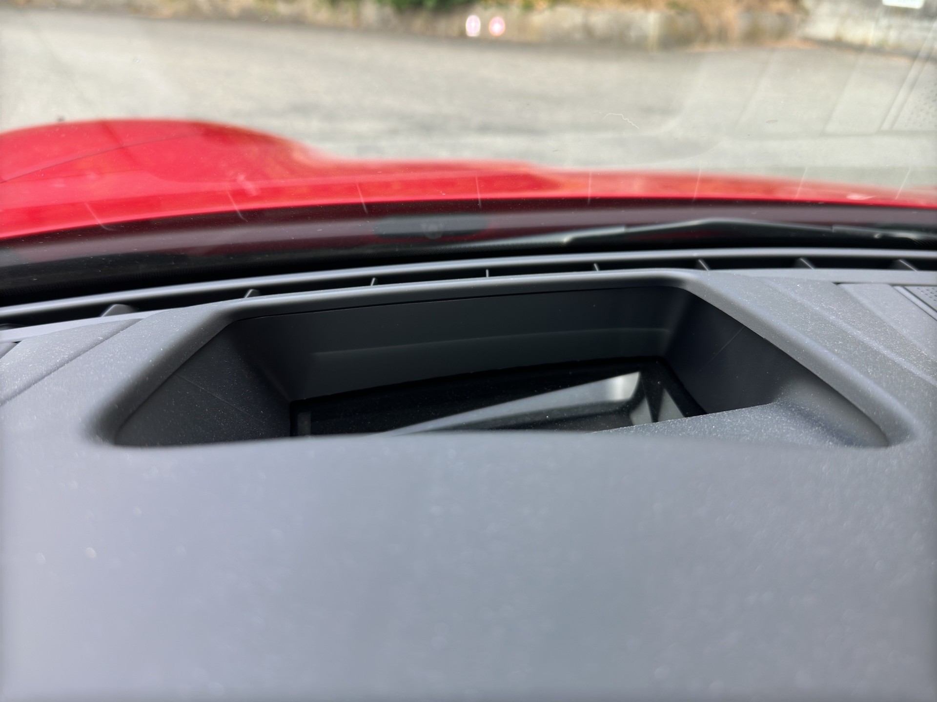 PORSCHE Taycan GTS ST Performance Battery Plus (CH) 2+2-image-16