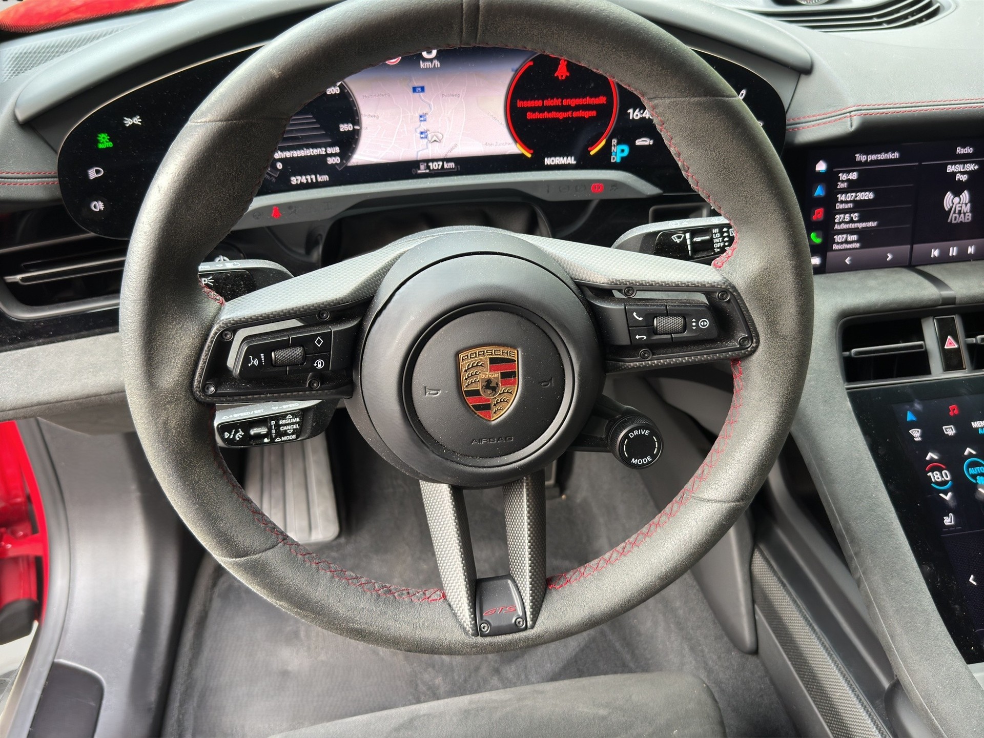 PORSCHE Taycan GTS ST Performance Battery Plus (CH) 2+2-image-17