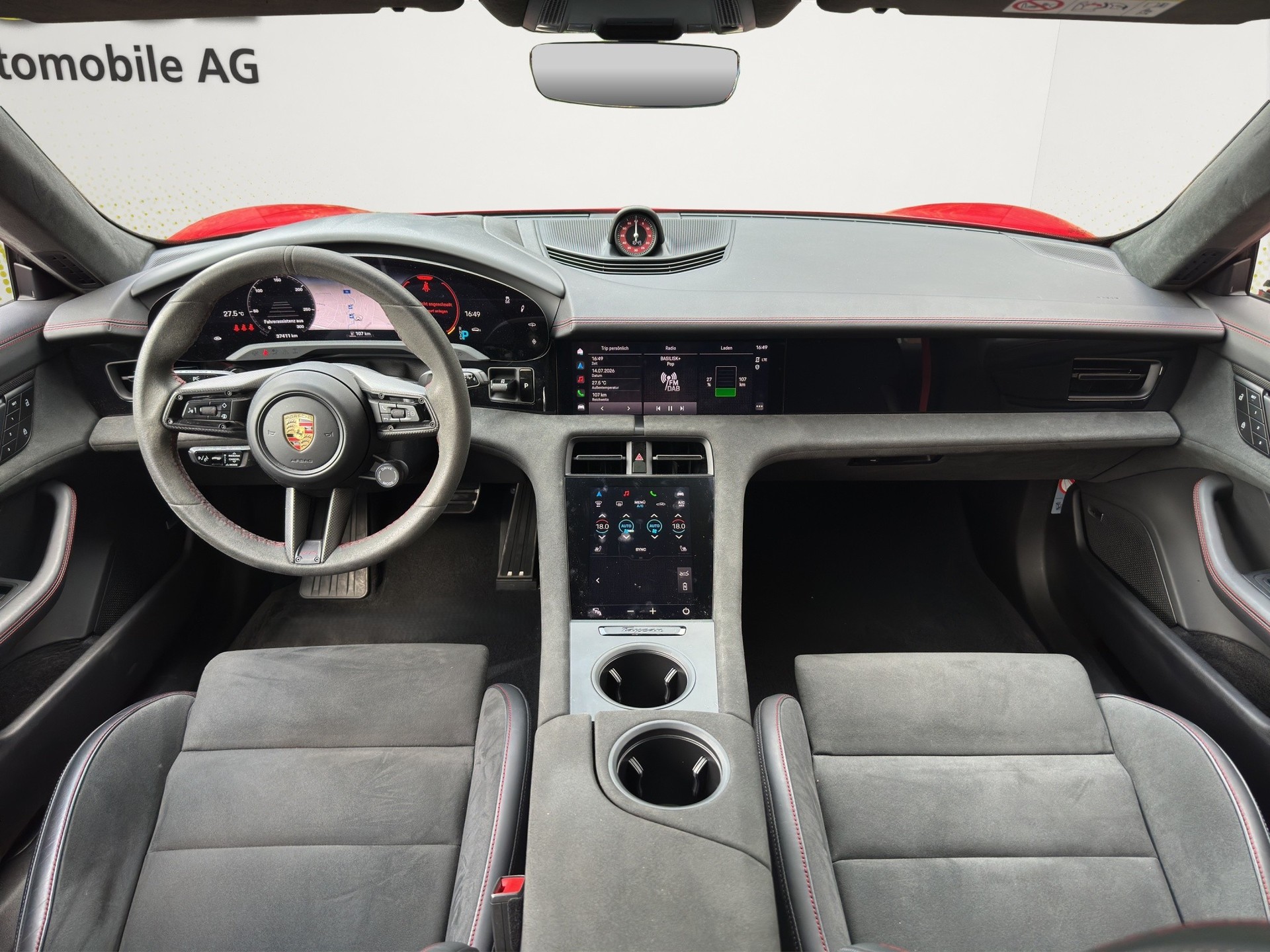 PORSCHE Taycan GTS ST Performance Battery Plus (CH) 2+2-image-9