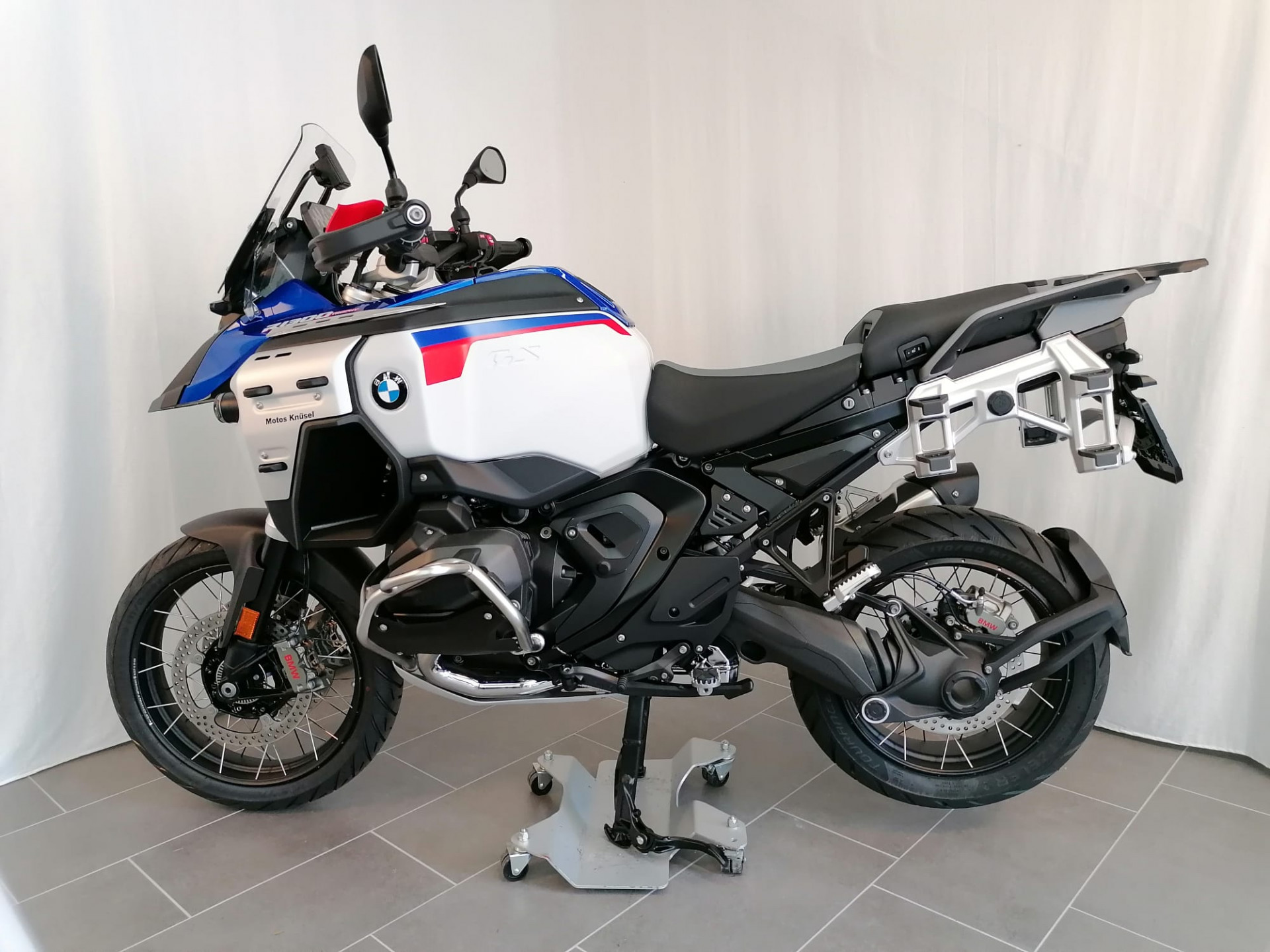 BMW R 1300 GS Adventure ASA Boxer Bonus CHF 1'500 für Verträge bis 30.09.26-showroom-element-2