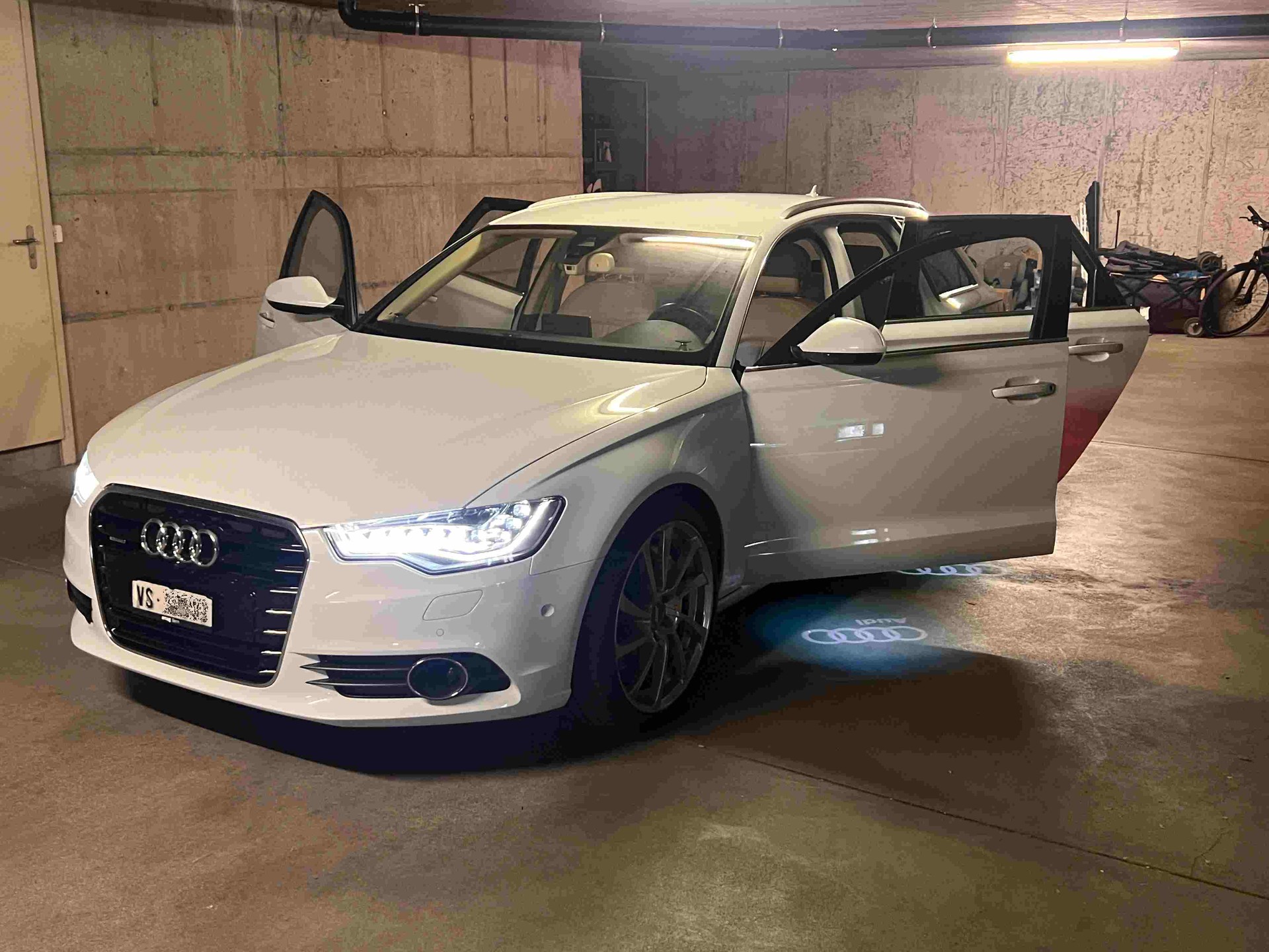 AUDI 3.0 V6 TDI 313 quattro-image-5