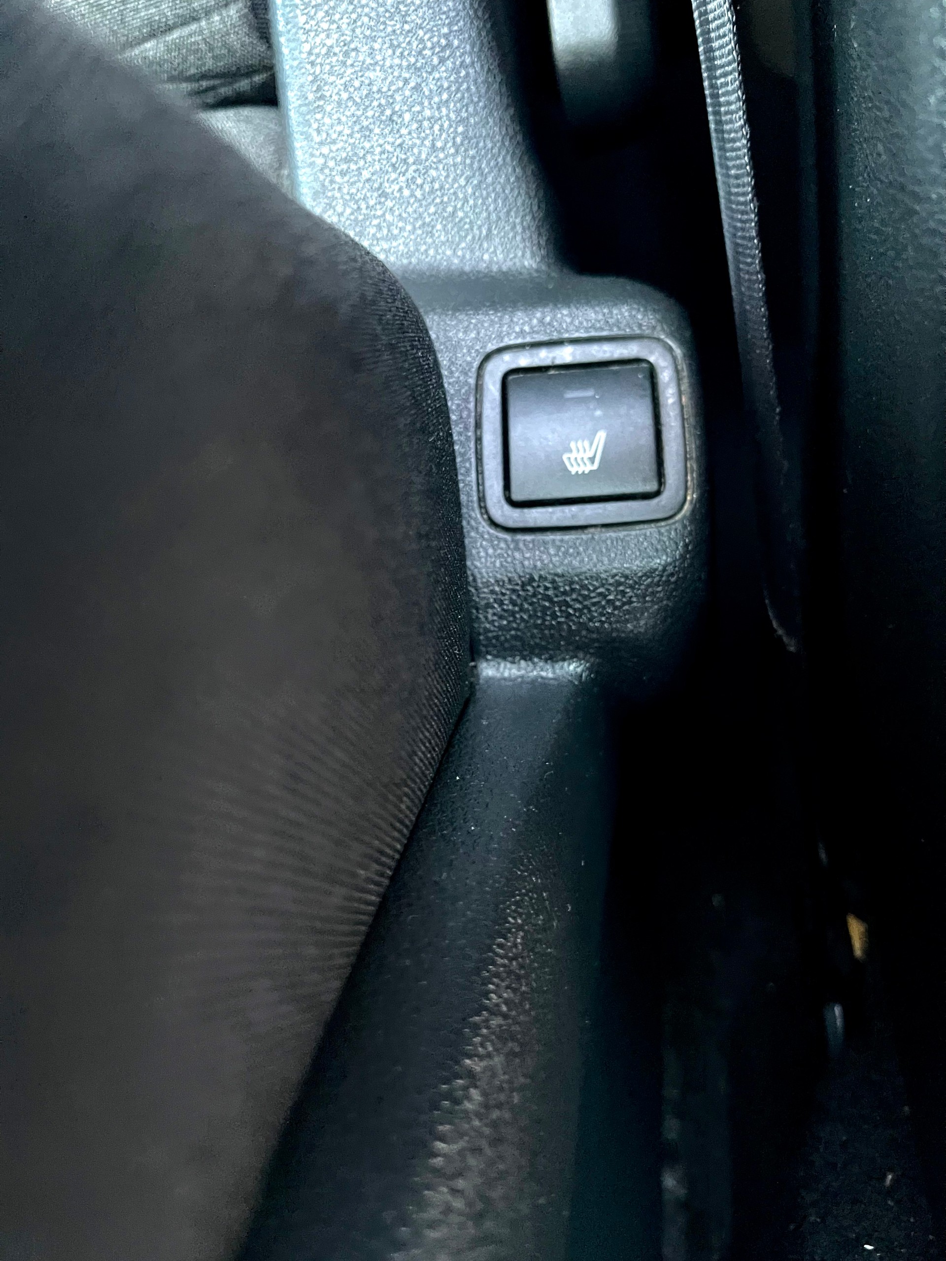 CITROEN Berlingo 1.6 BlueHDi Feel ETG6-image-8