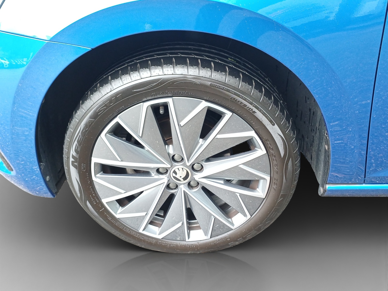 SKODA Scala 1.0 TSI Tour DSG-image-13